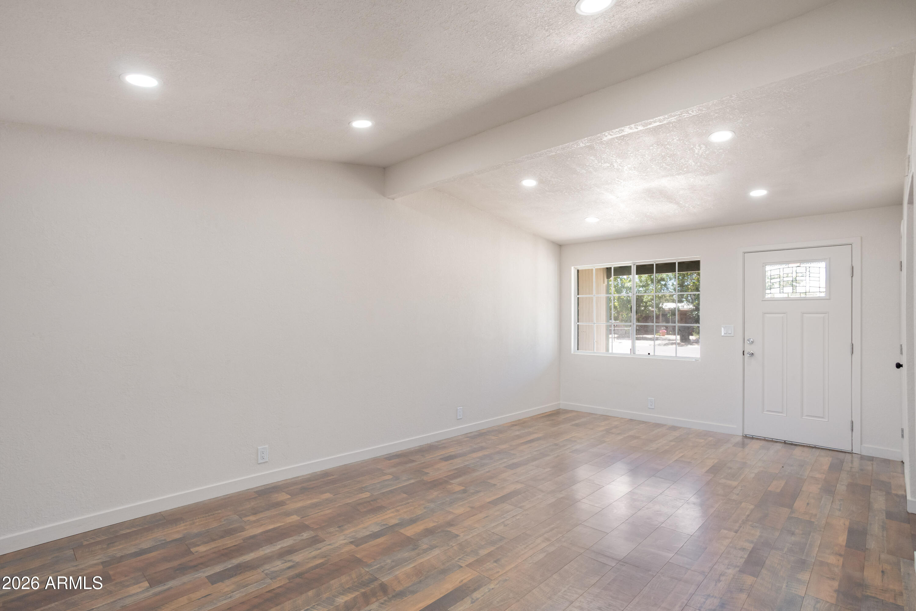 GARDEN CANYON 2 - Residential