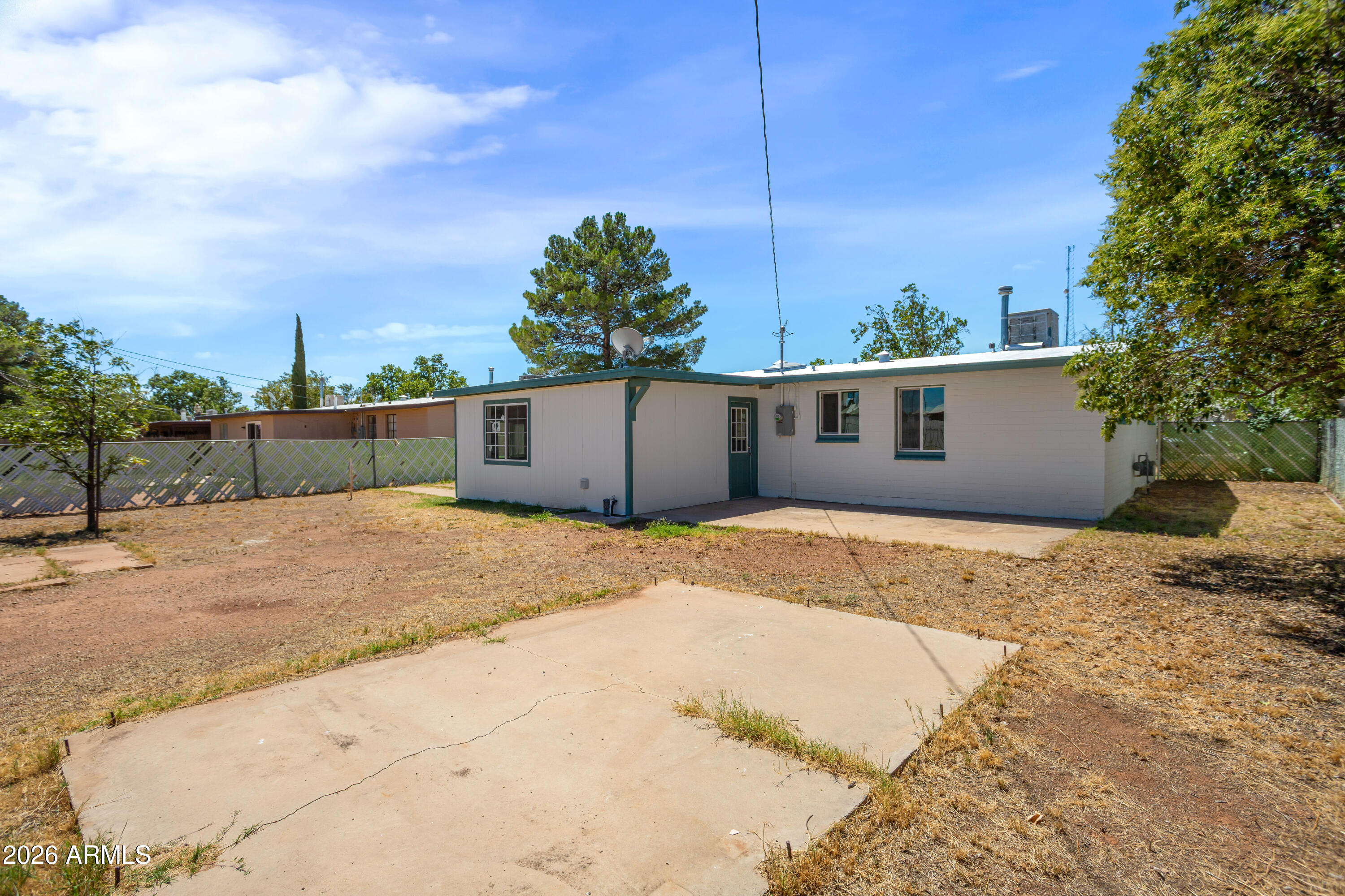 GARDEN CANYON 2 - Residential