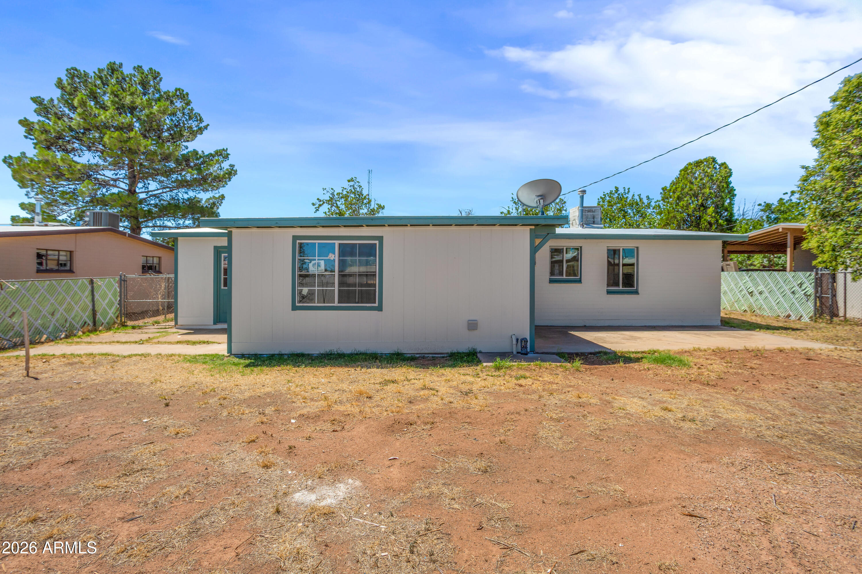GARDEN CANYON 2 - Residential