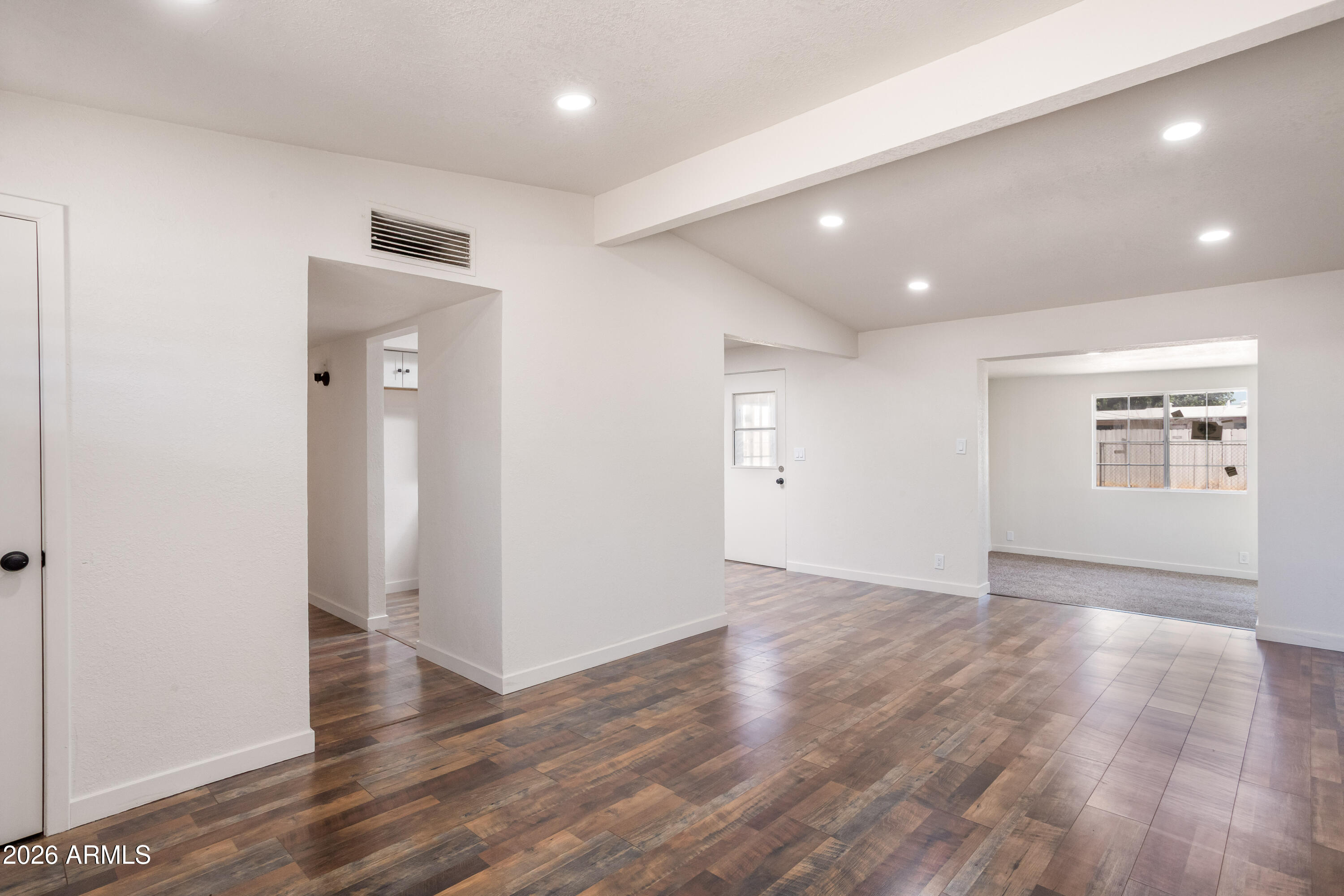 GARDEN CANYON 2 - Residential