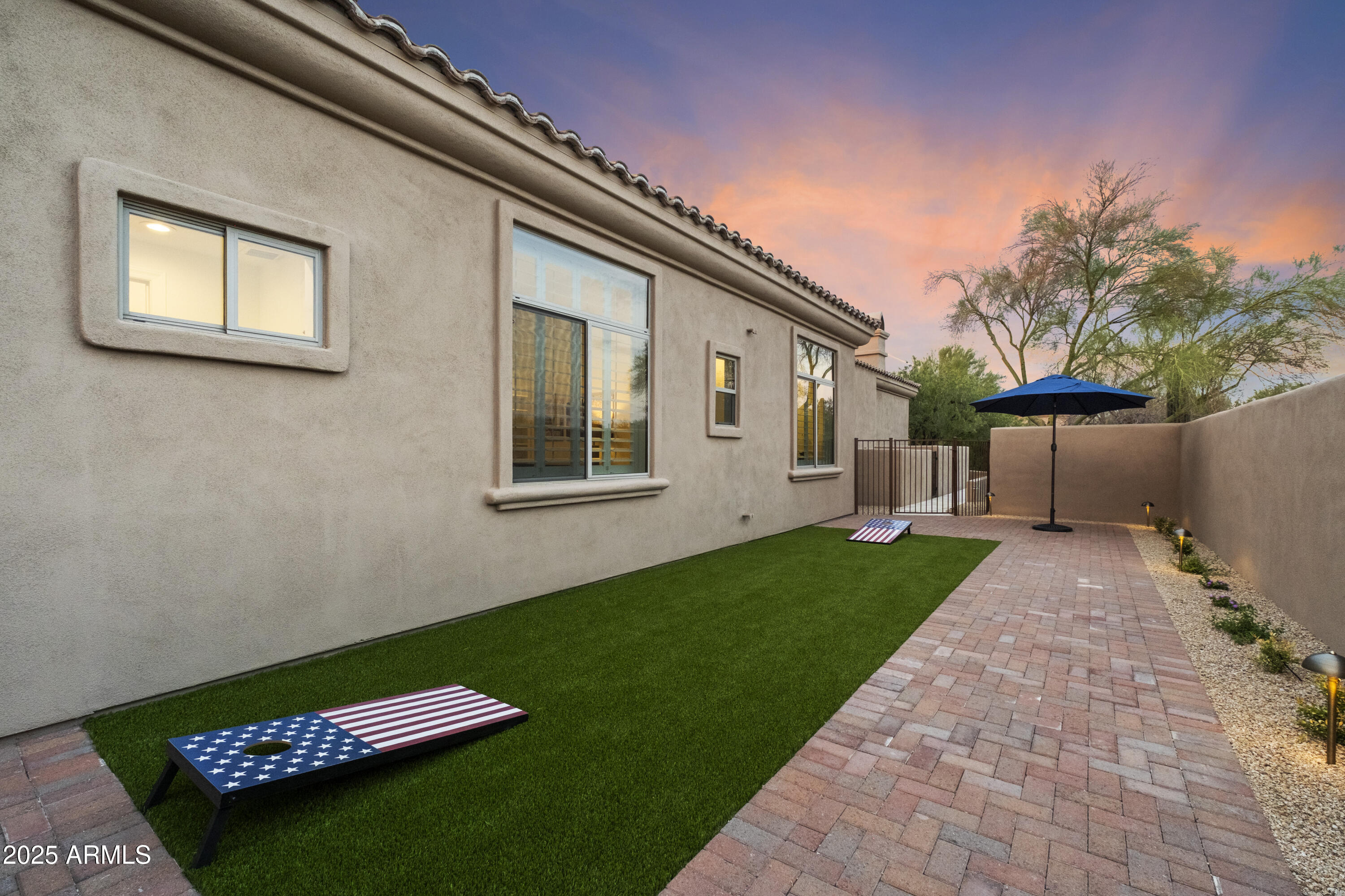 SAGUARO ESTATES - Residential