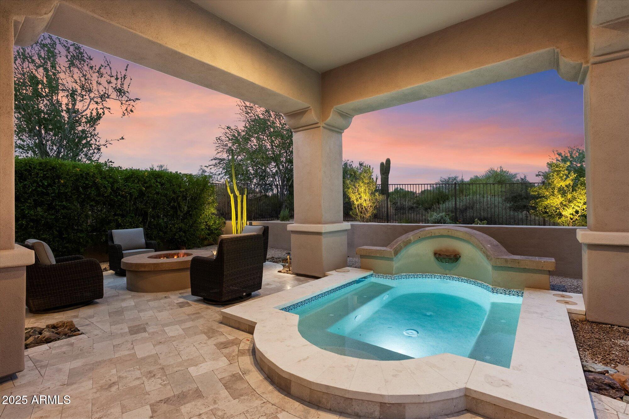 SAGUARO ESTATES - Residential