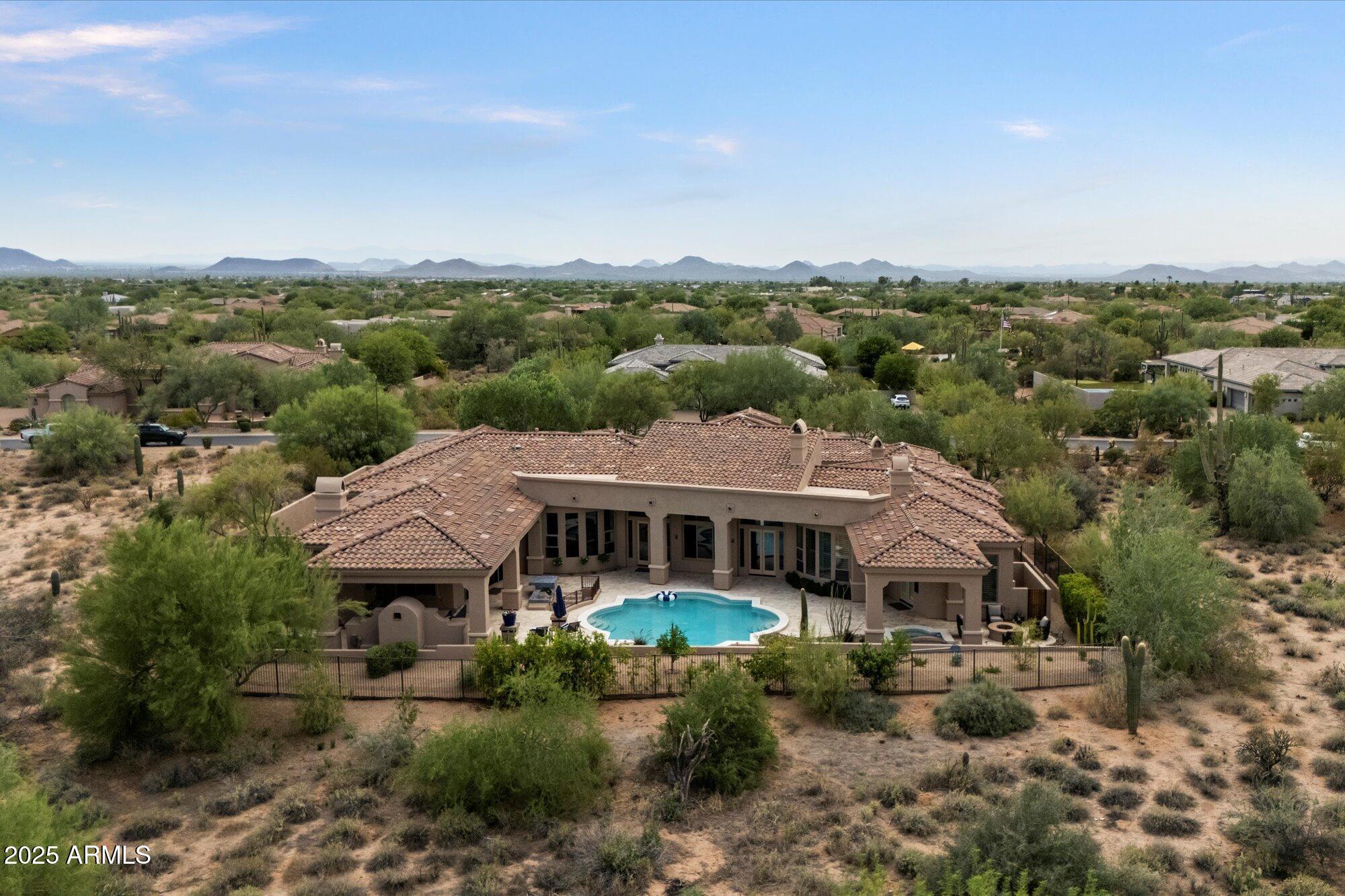 SAGUARO ESTATES - Residential