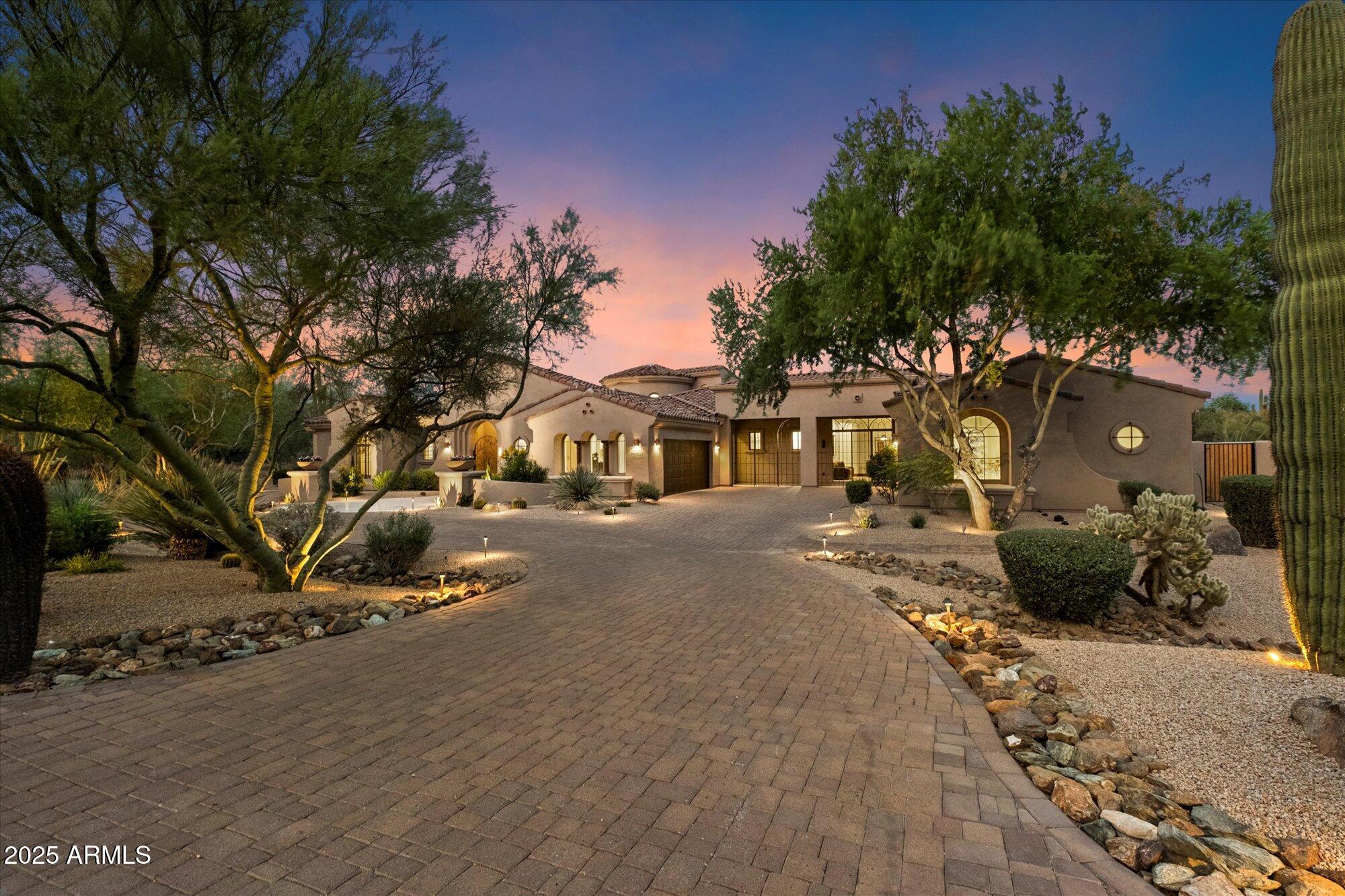 SAGUARO ESTATES - Residential