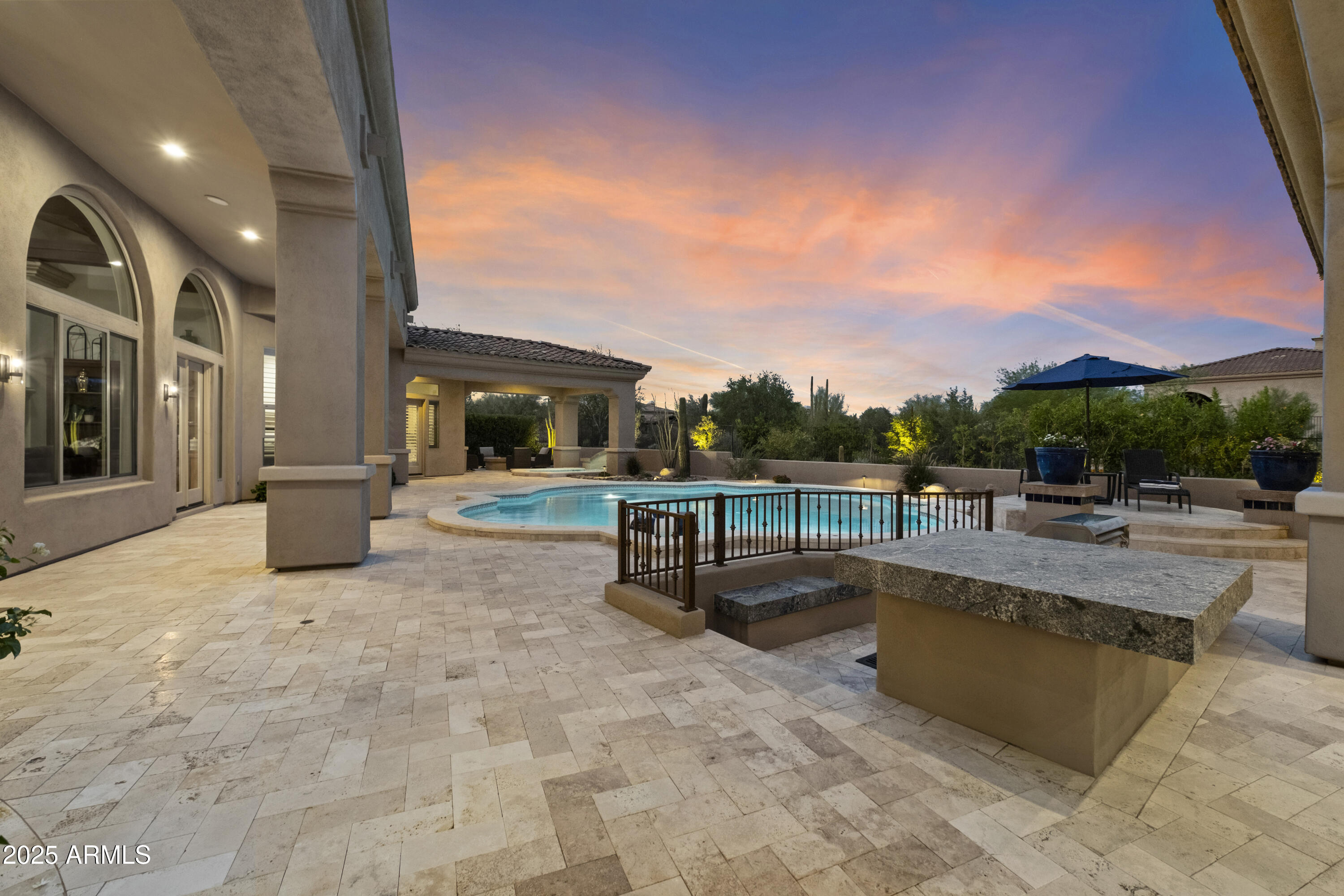 SAGUARO ESTATES - Residential