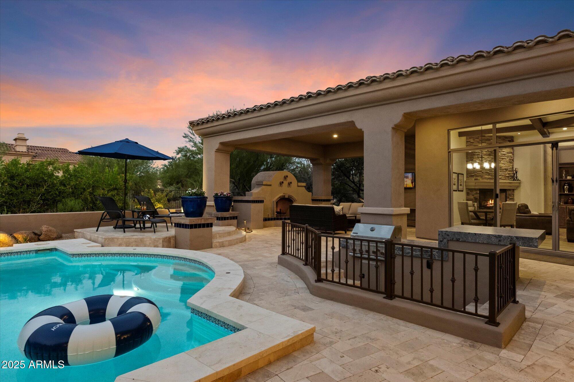 SAGUARO ESTATES - Residential
