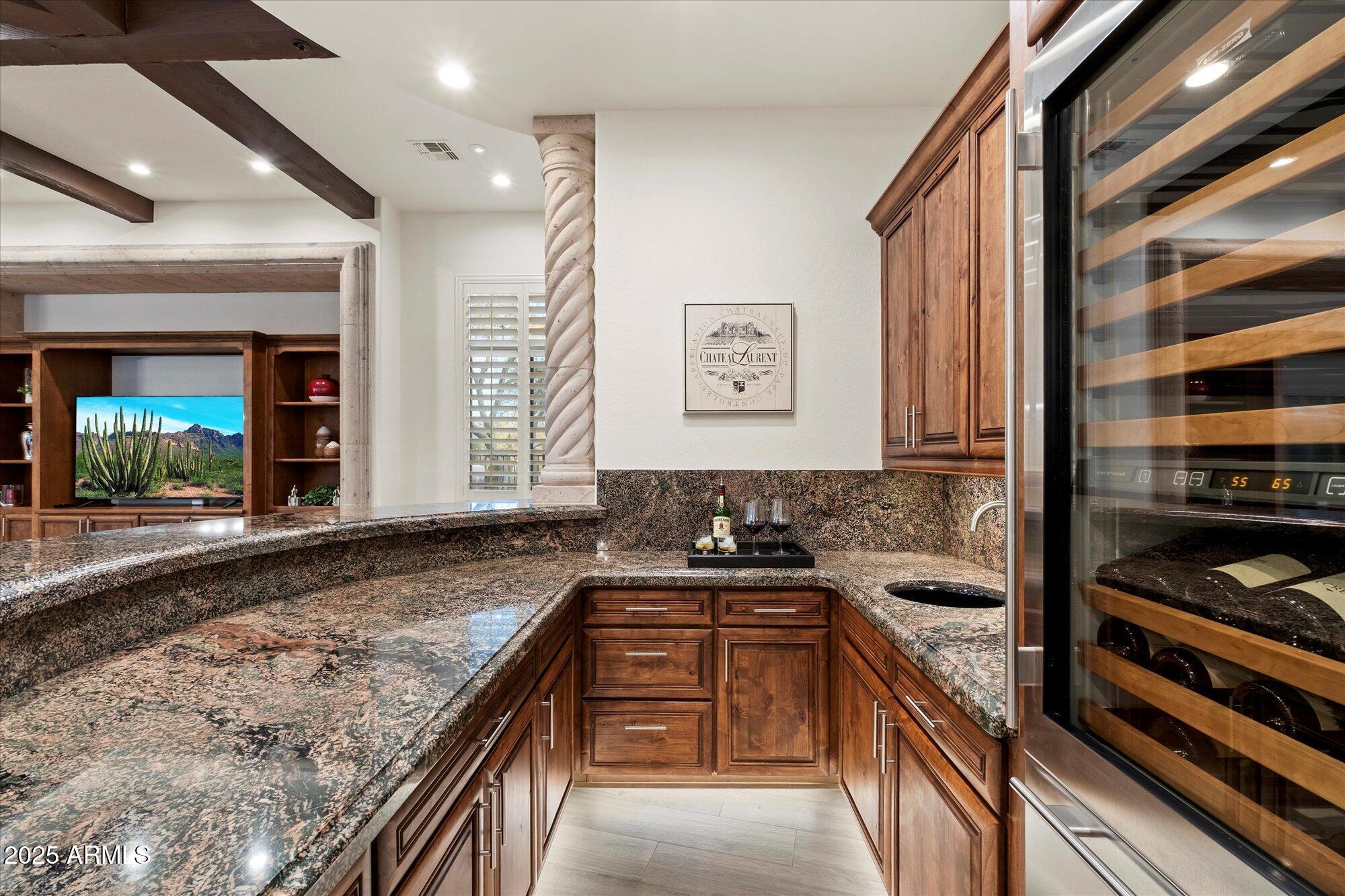 SAGUARO ESTATES - Residential