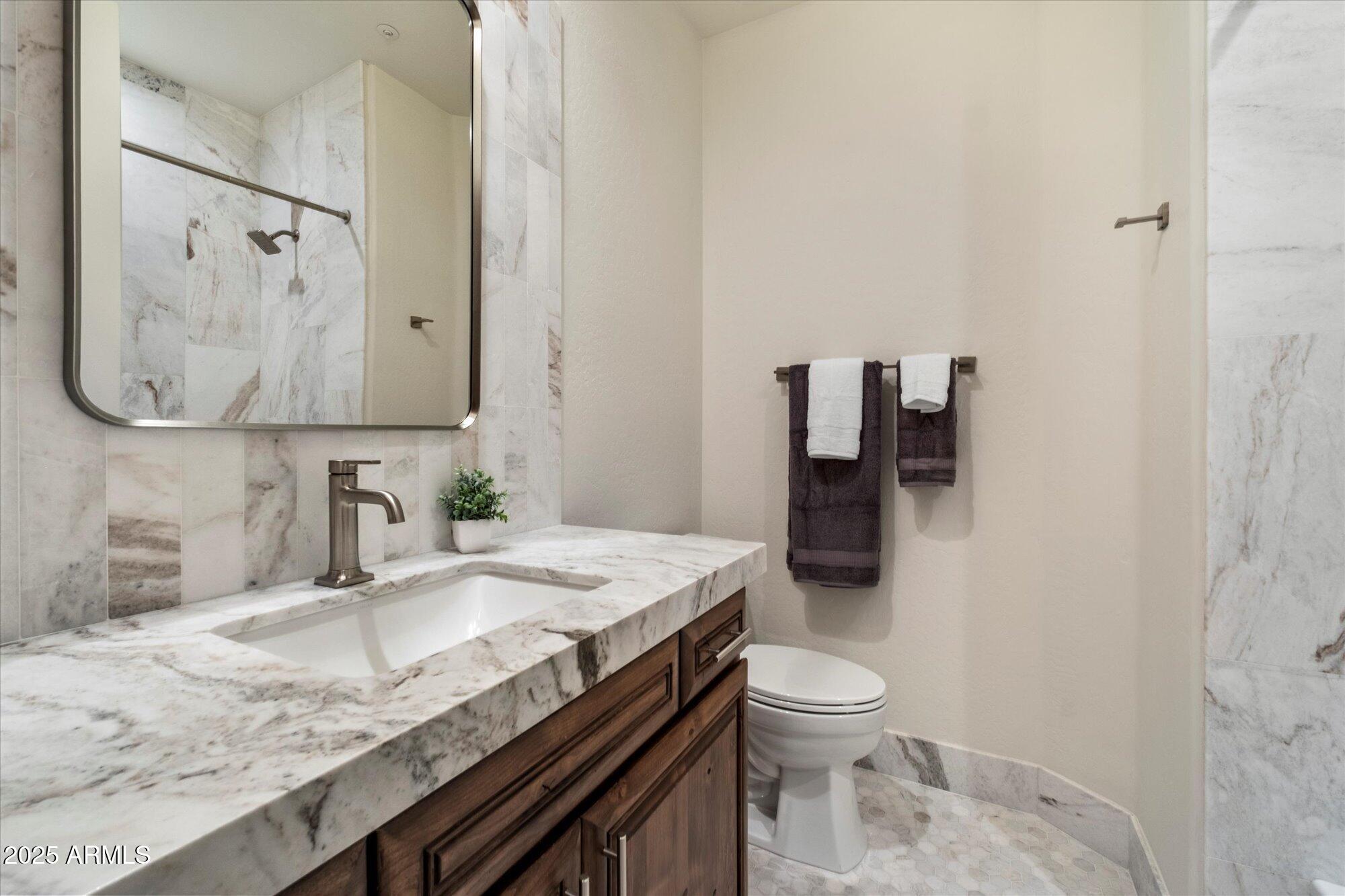 SAGUARO ESTATES - Residential