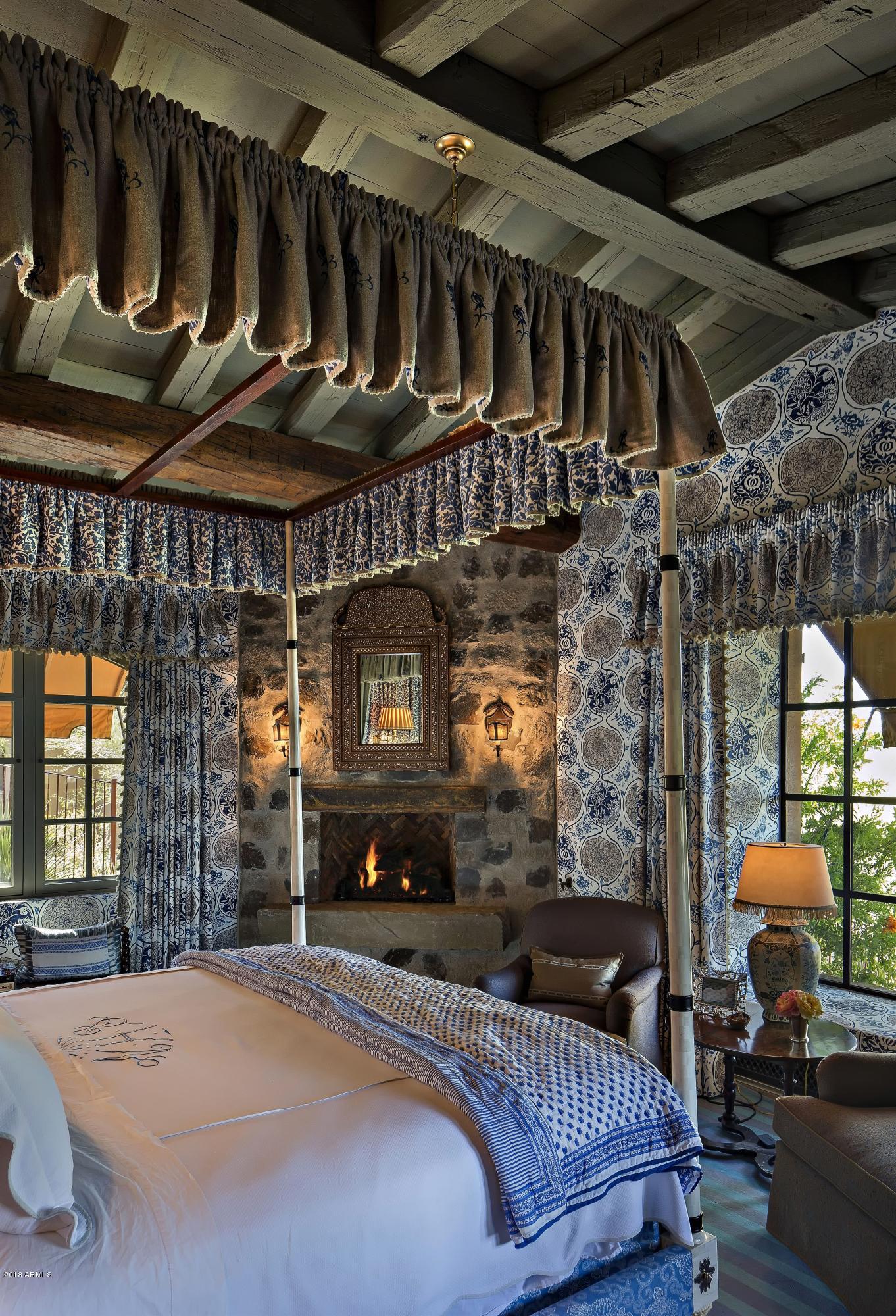 Estancia - Residential