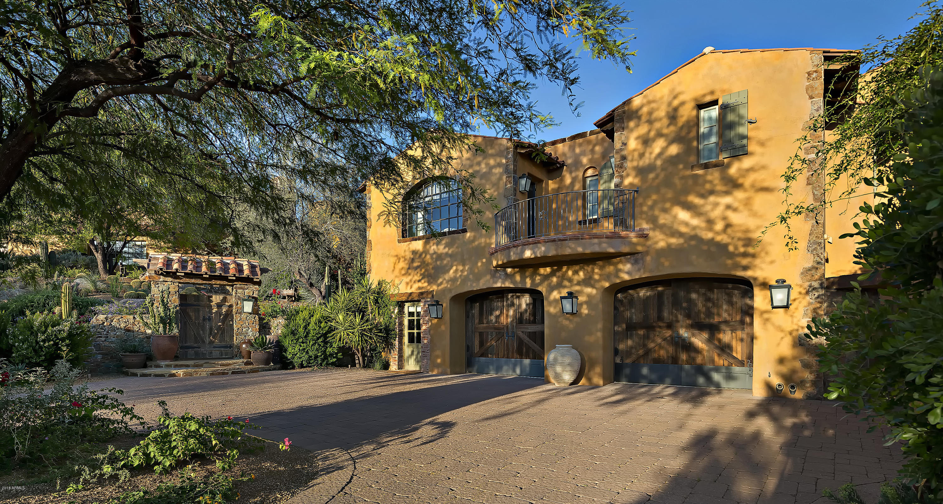 Estancia - Residential
