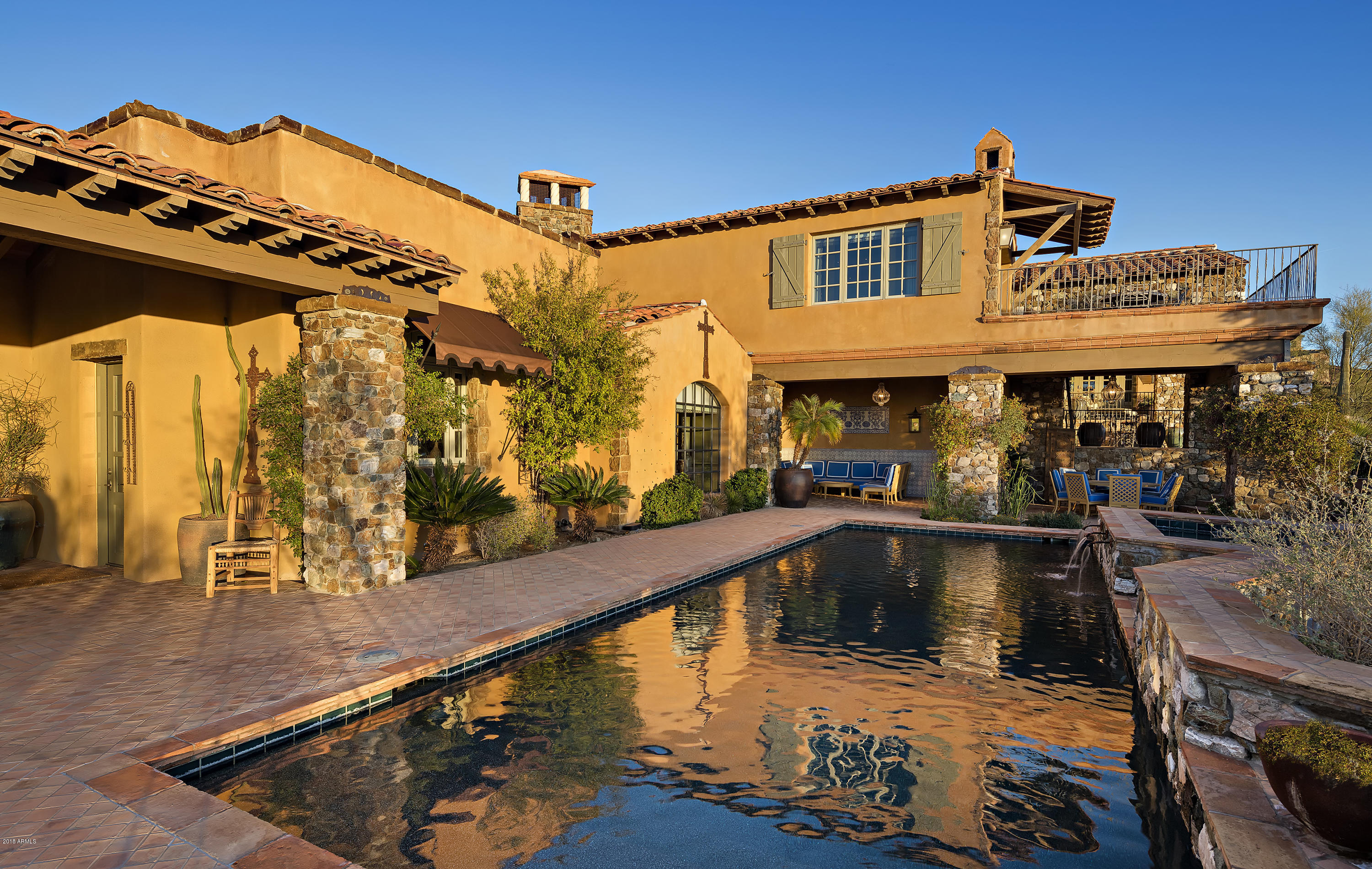 Estancia - Residential