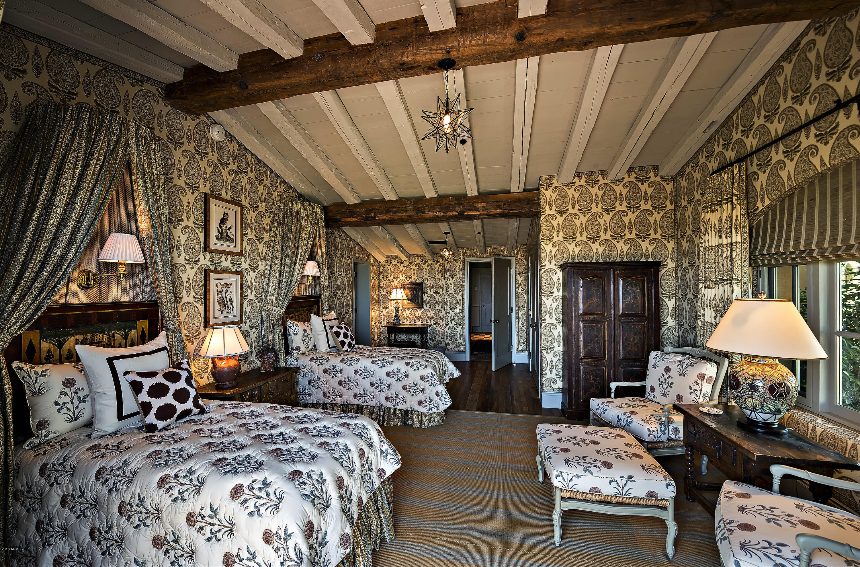 Estancia - Residential