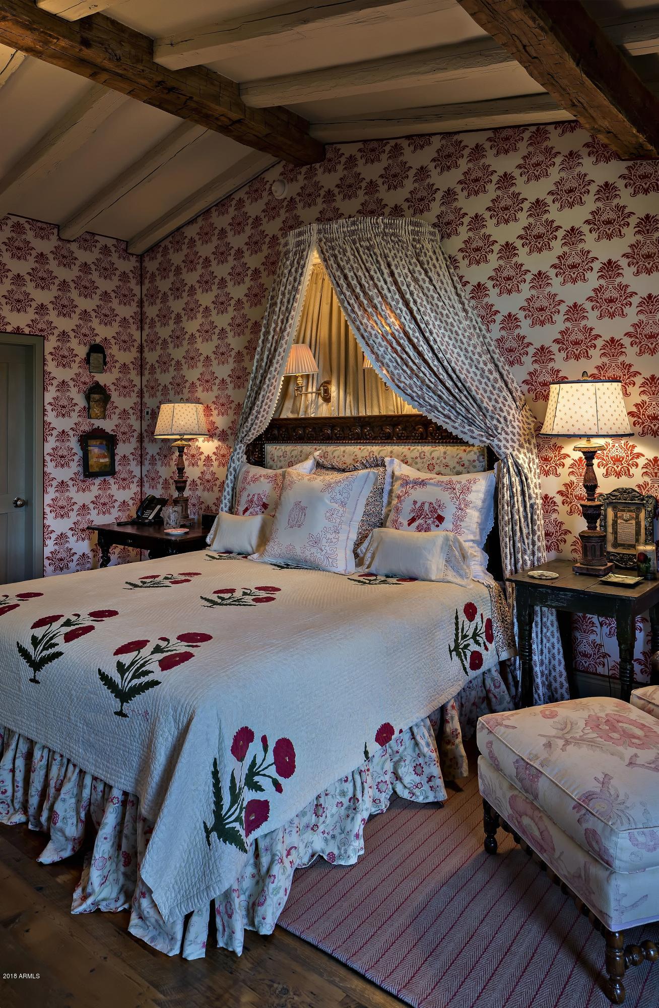 Estancia - Residential