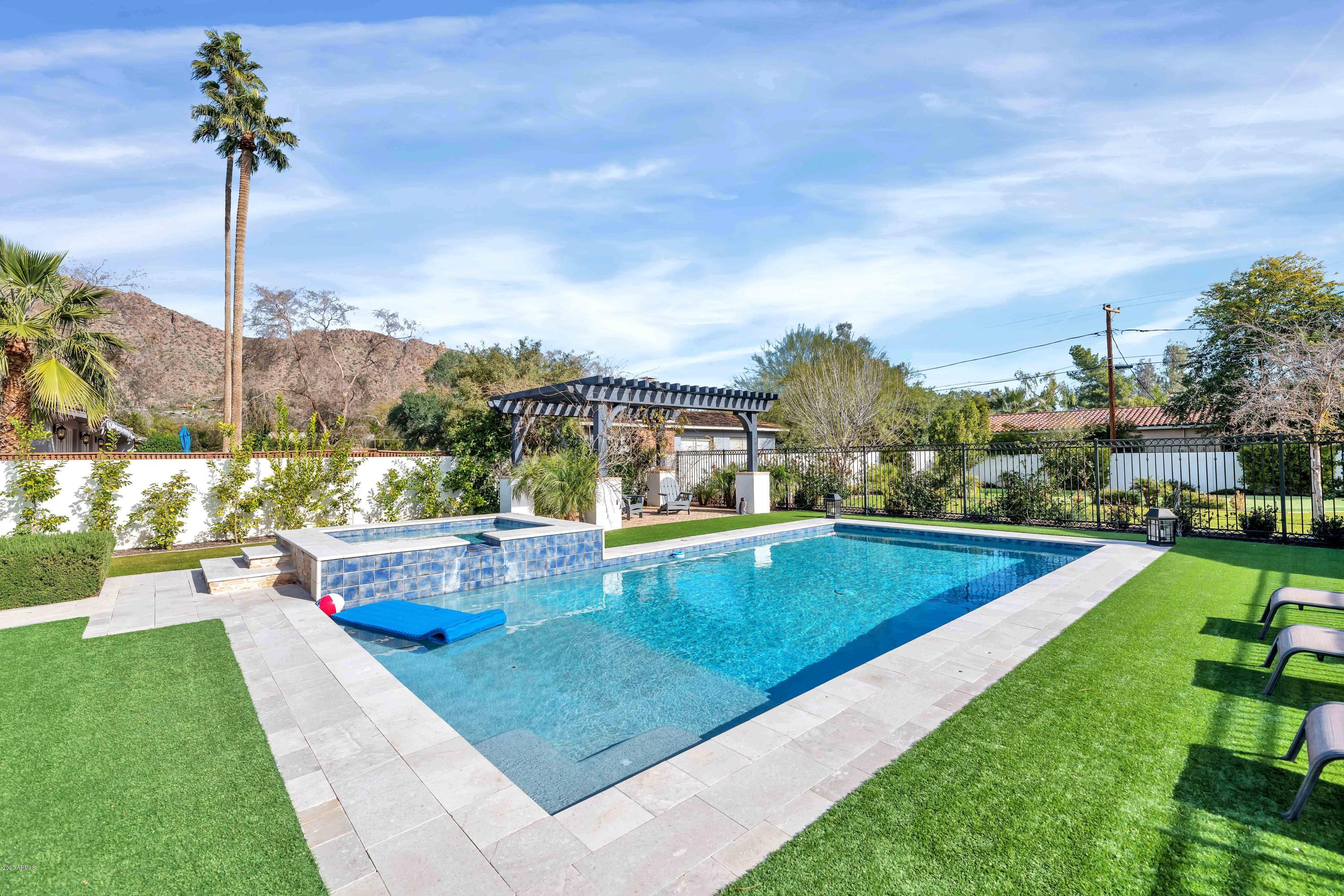 EDGEWOOD ESTATES - Residential