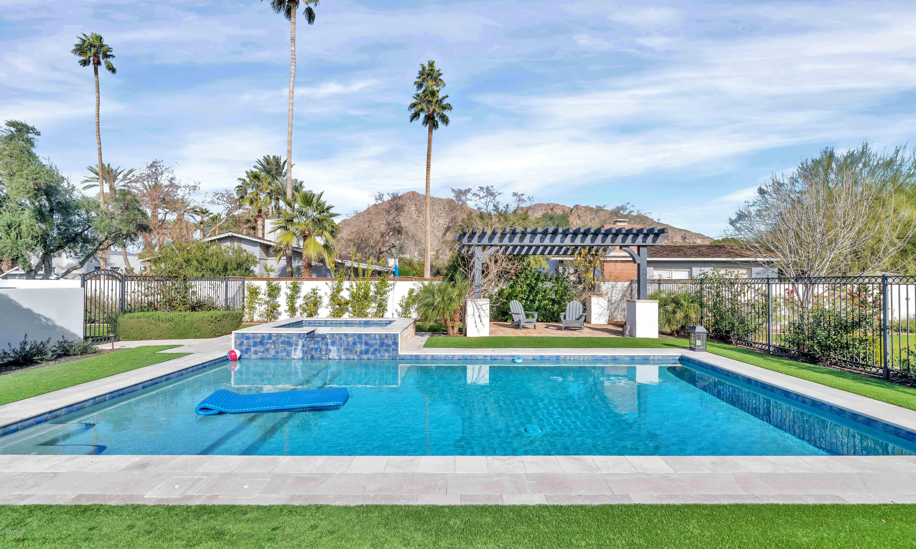 EDGEWOOD ESTATES - Residential