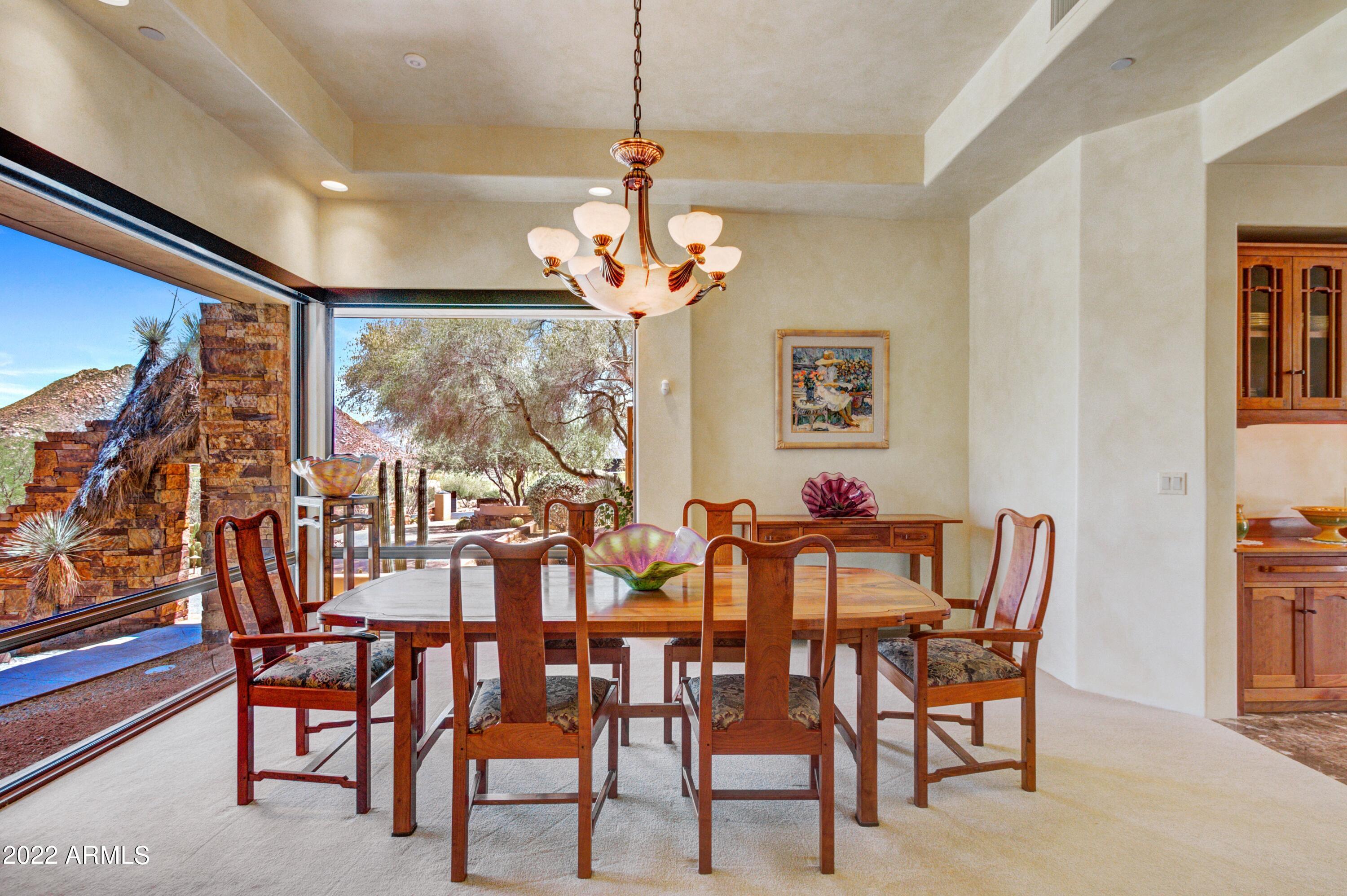 ESTANCIA - Residential