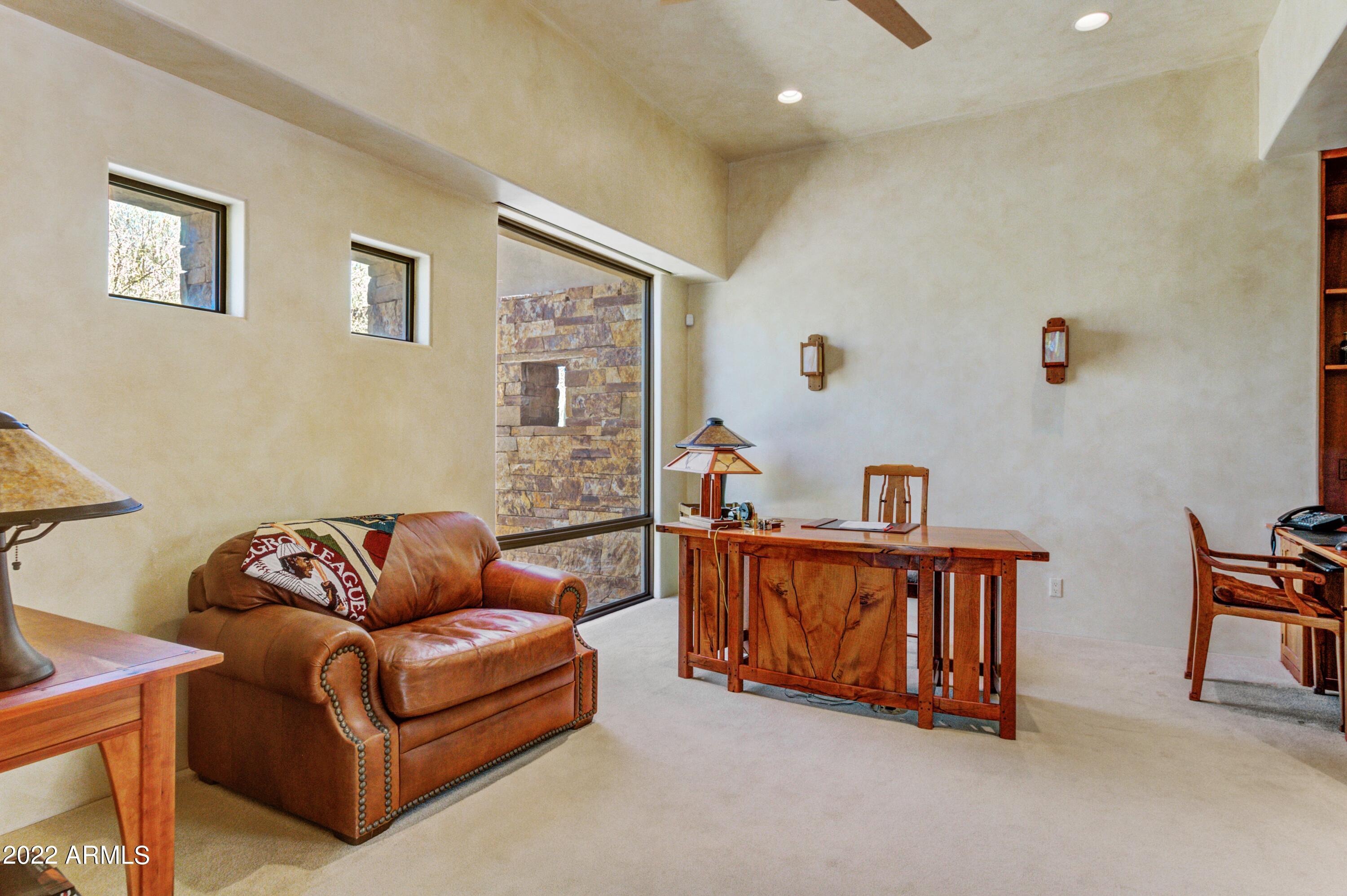 ESTANCIA - Residential