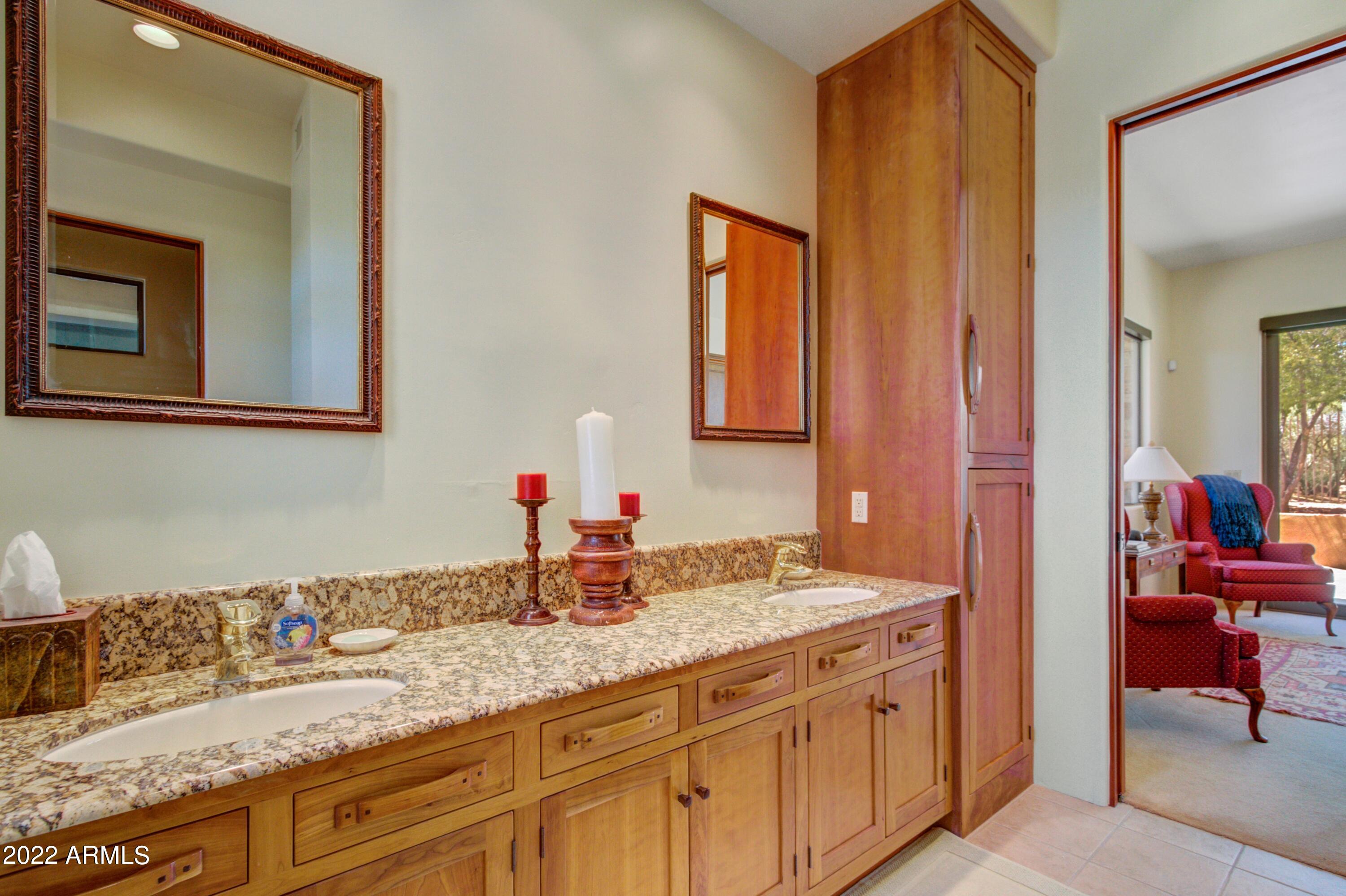 ESTANCIA - Residential
