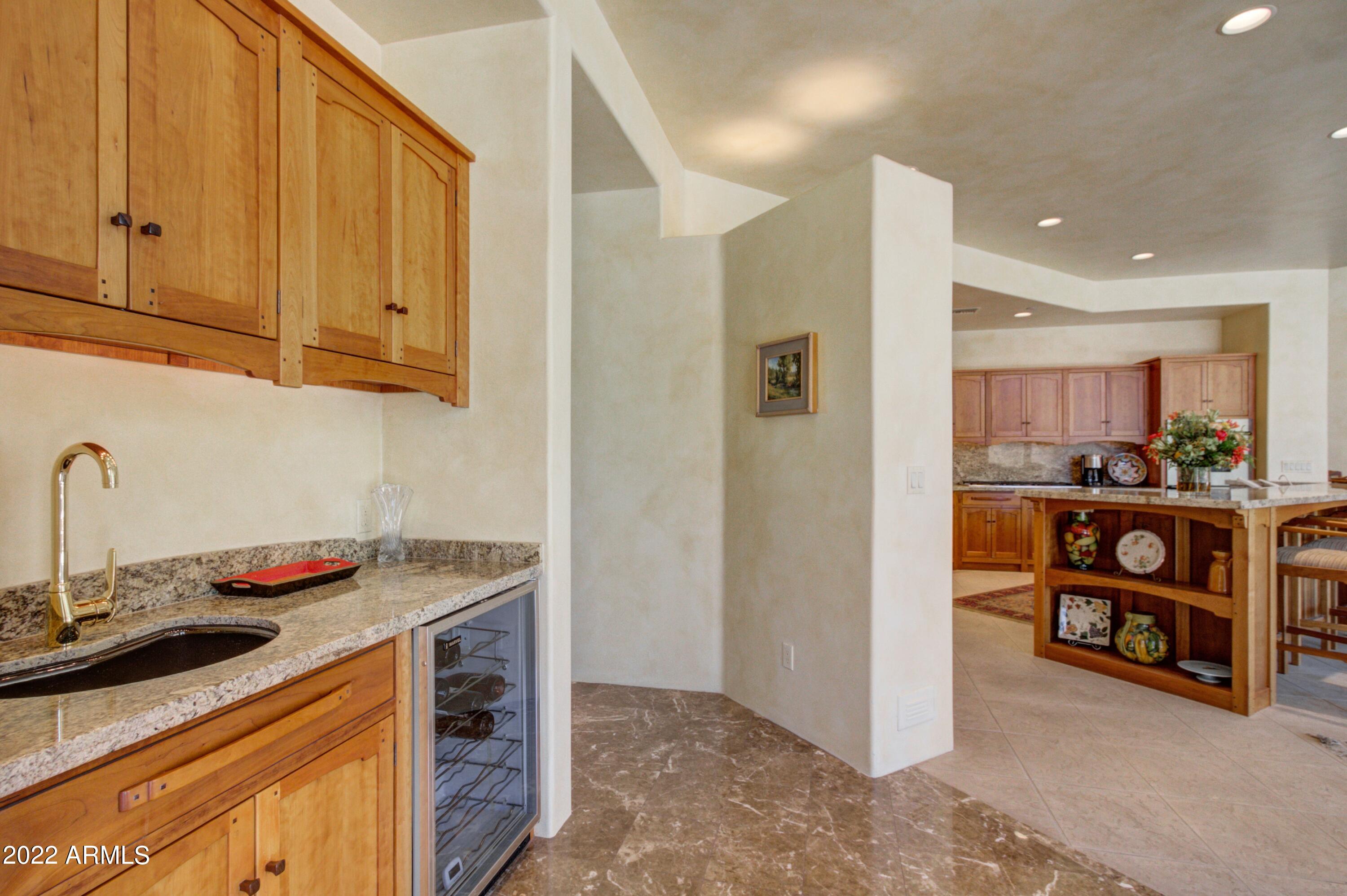 ESTANCIA - Residential