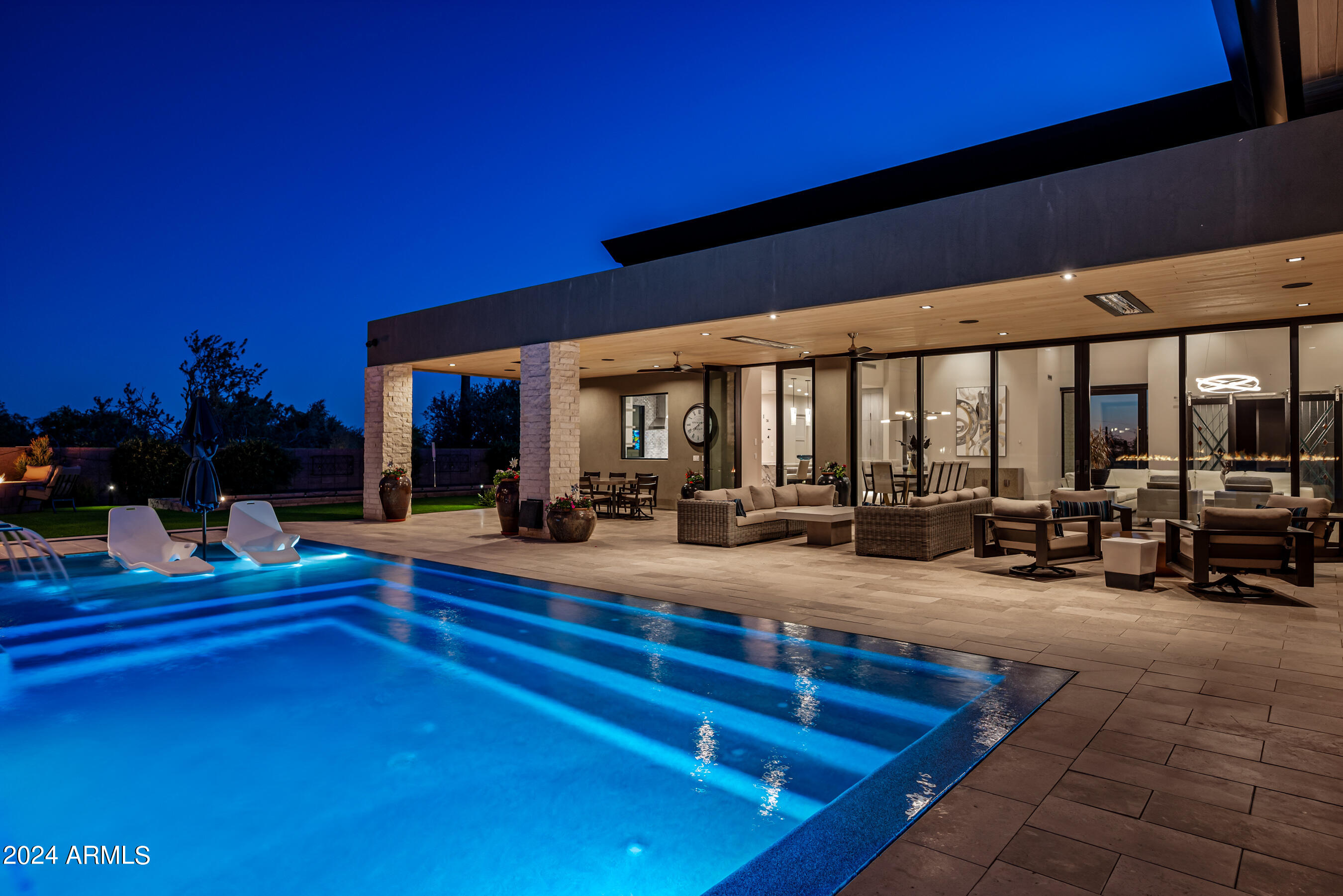 SOLITUDE - Residential