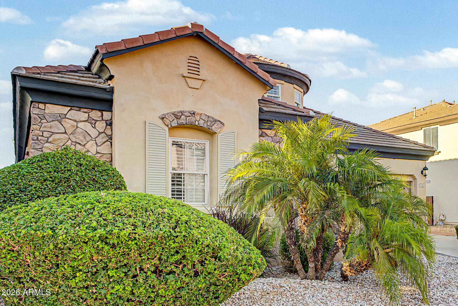 MCQUEEN LAKES - Residential