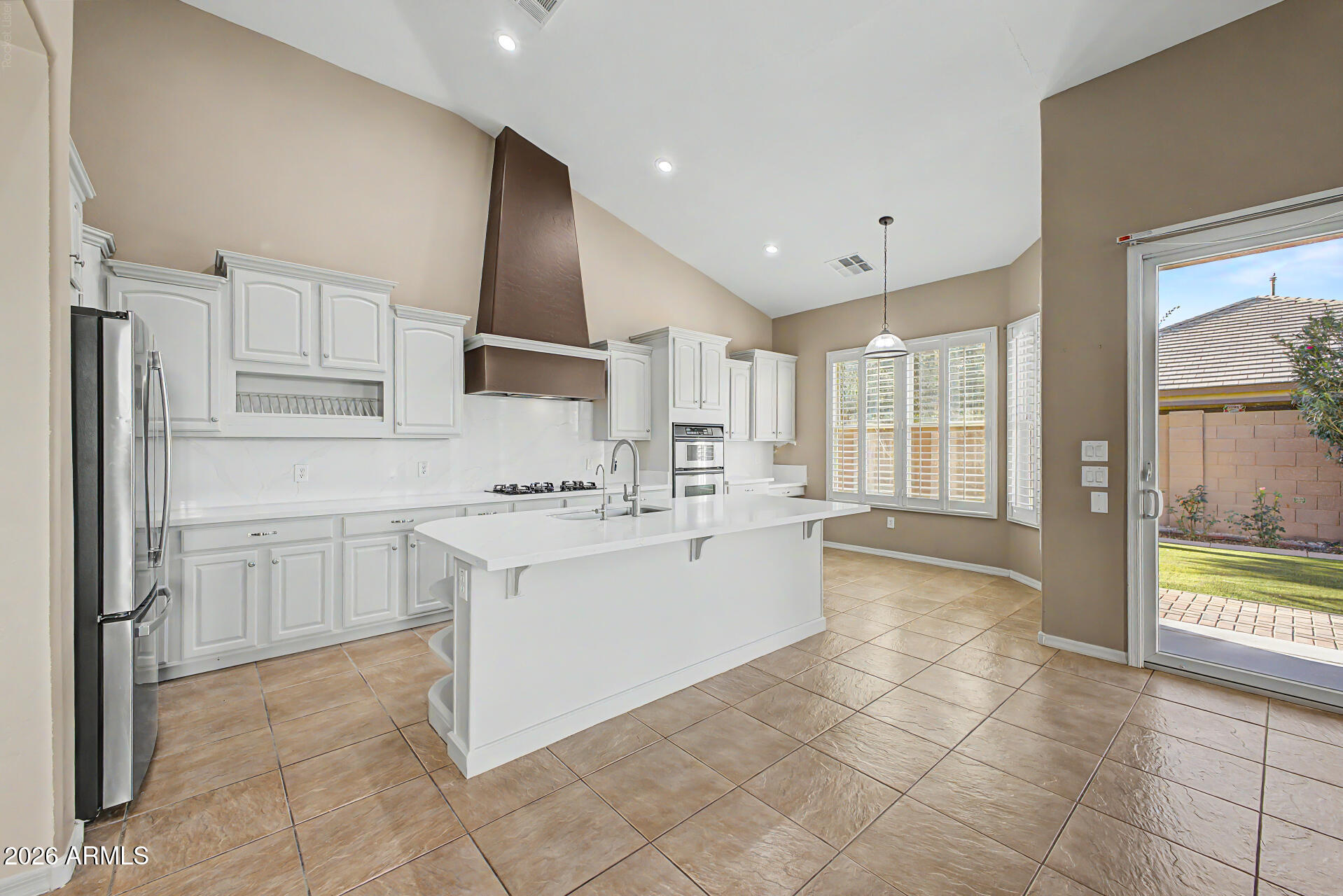 MCQUEEN LAKES - Residential