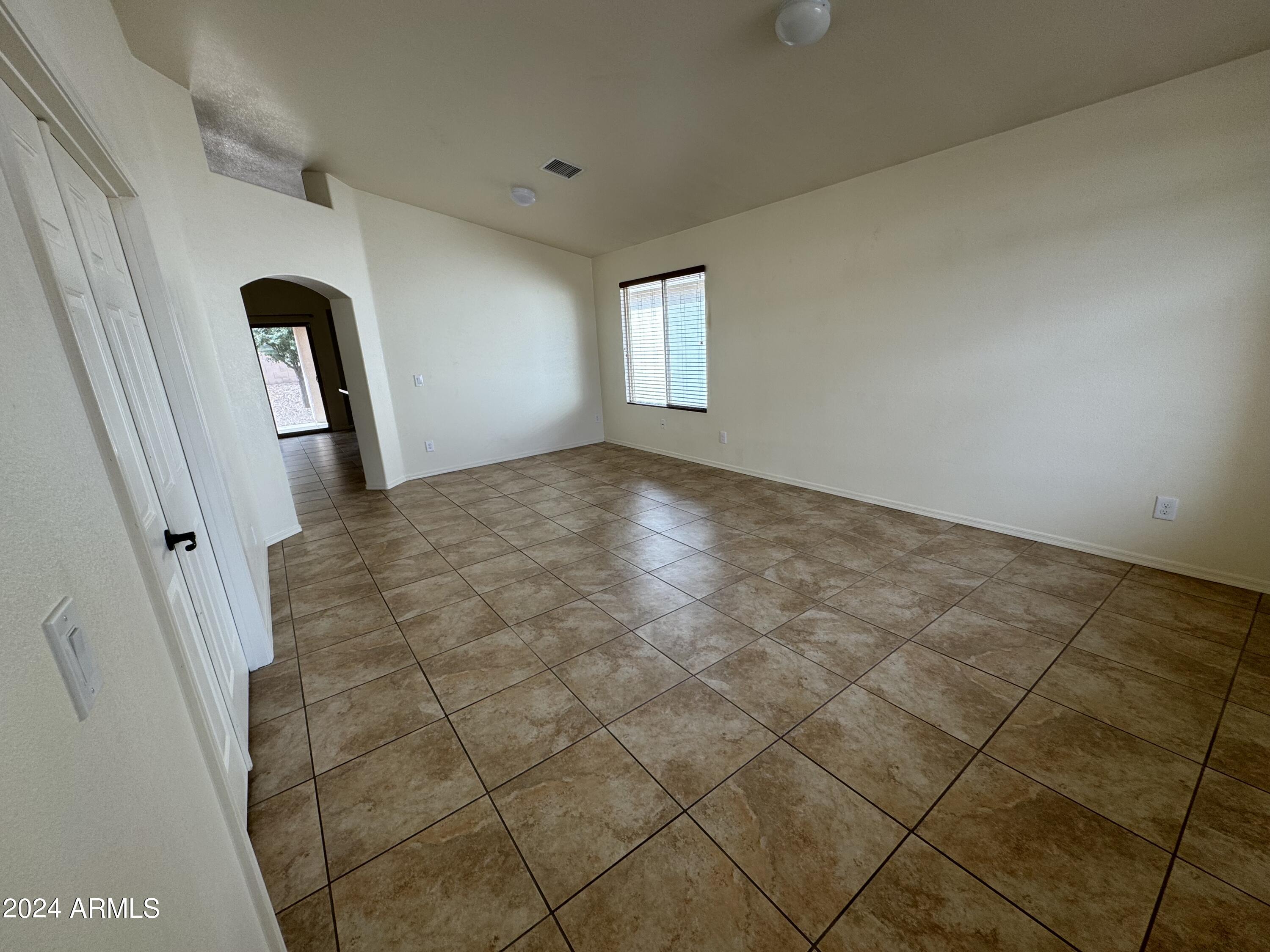 CAMPSTONE - Residential Lease