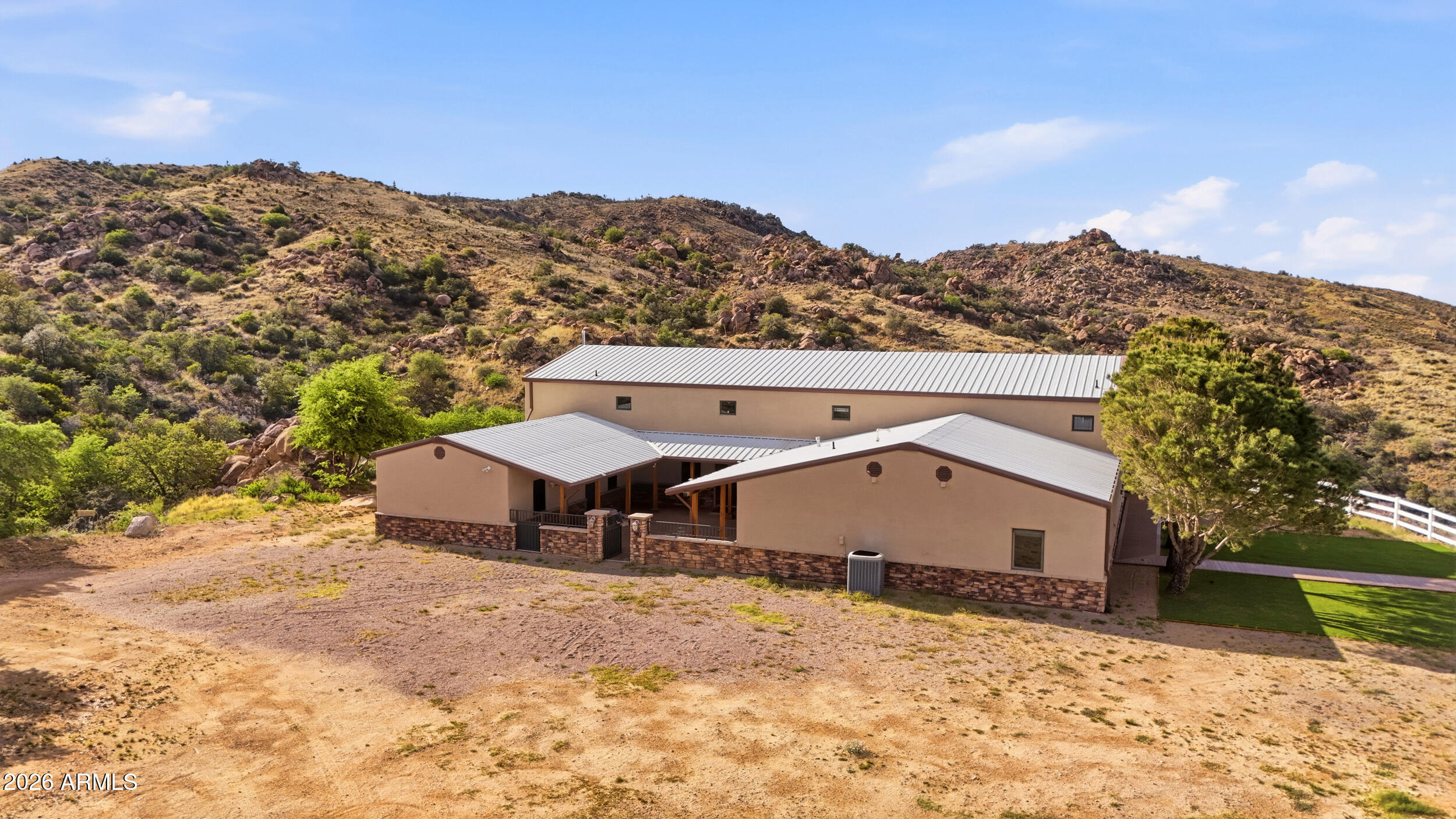 S8 T10S R16E; Unsubdivided land with long legal description (see documents-Pinal County Assessor). - Residential