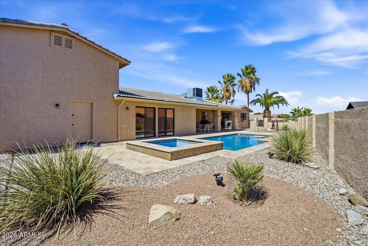 LAKE HAVASU CITY - Residential