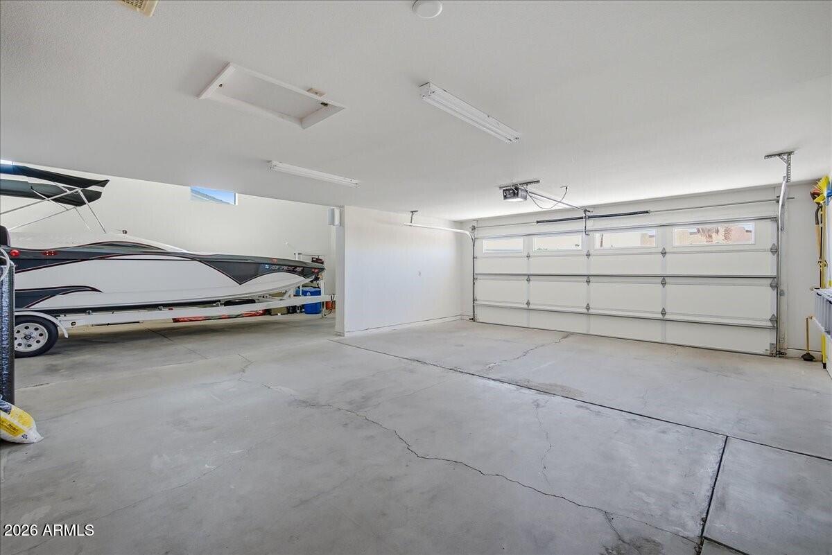 LAKE HAVASU CITY - Residential