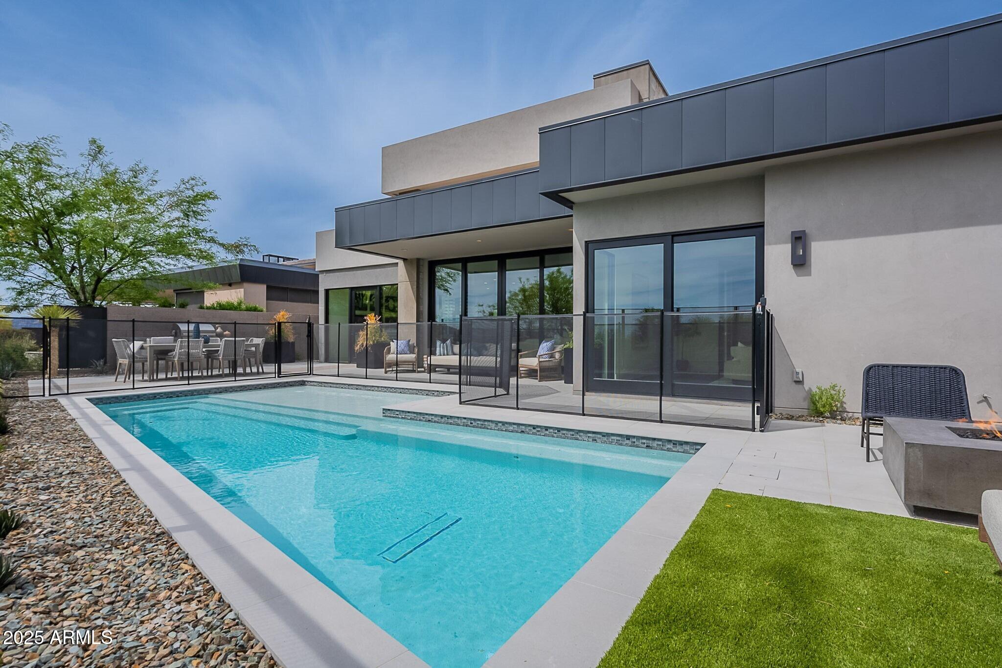 DESERT MOUNTAIN - Residential