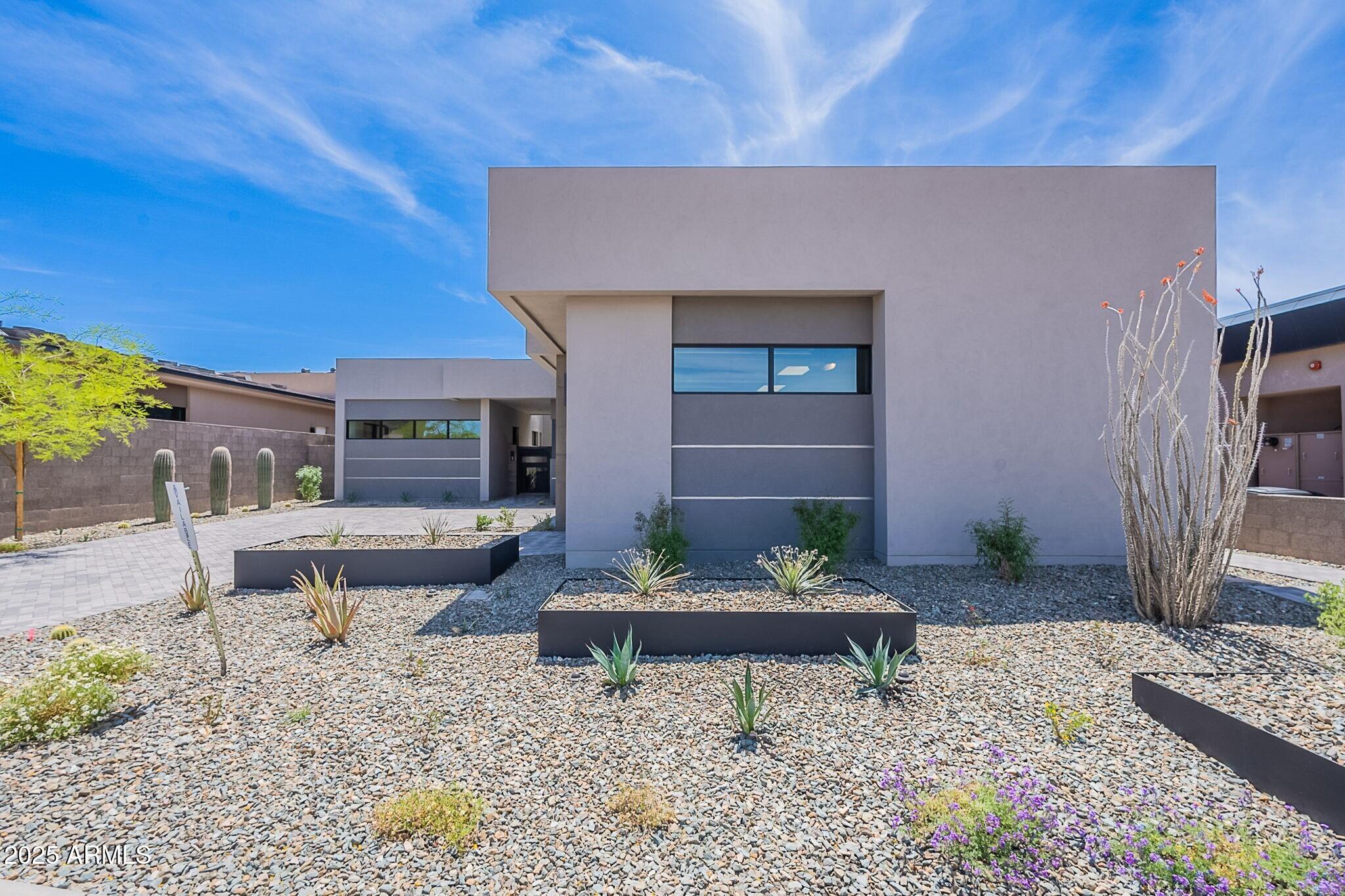 DESERT MOUNTAIN - Residential