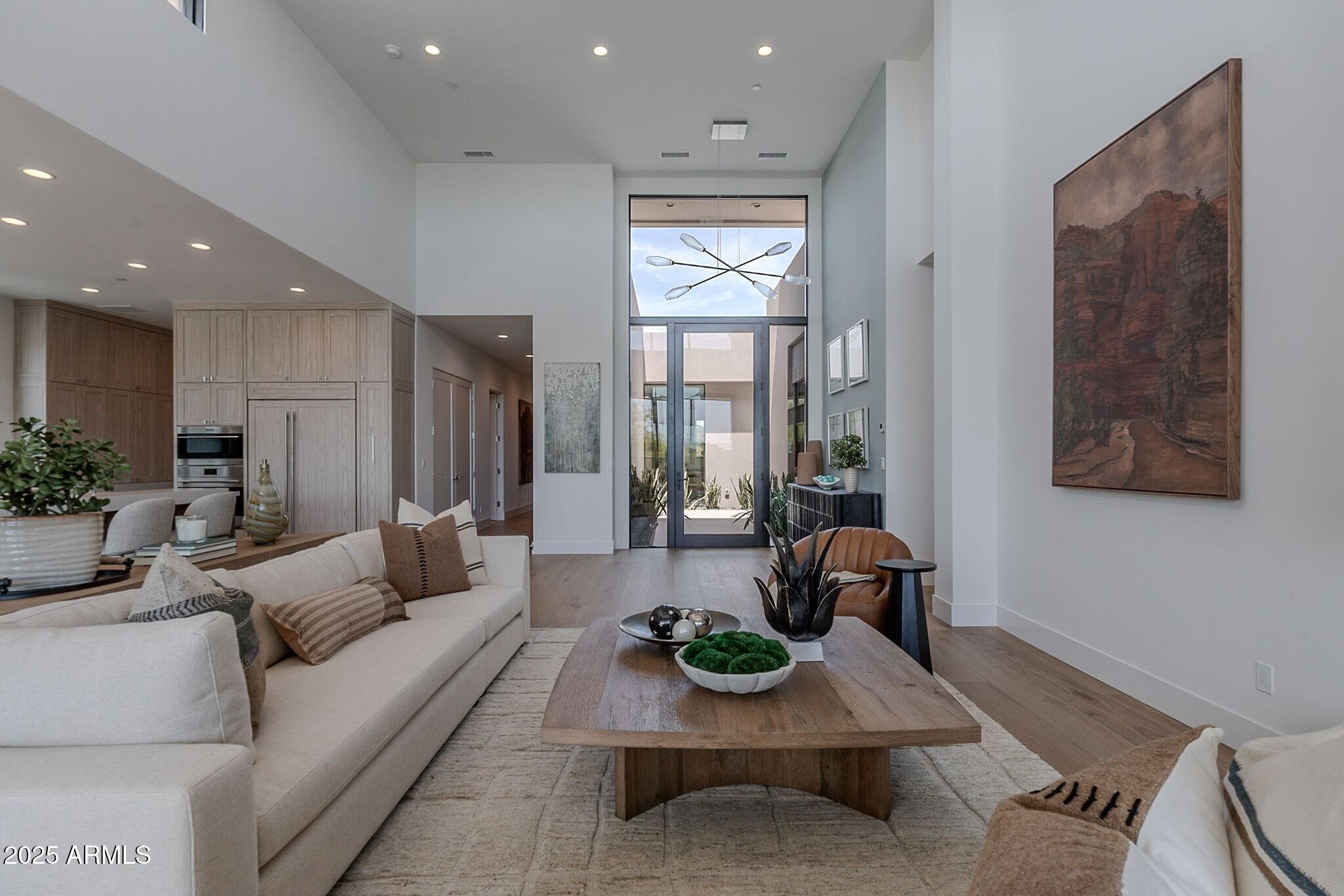 DESERT MOUNTAIN - Residential