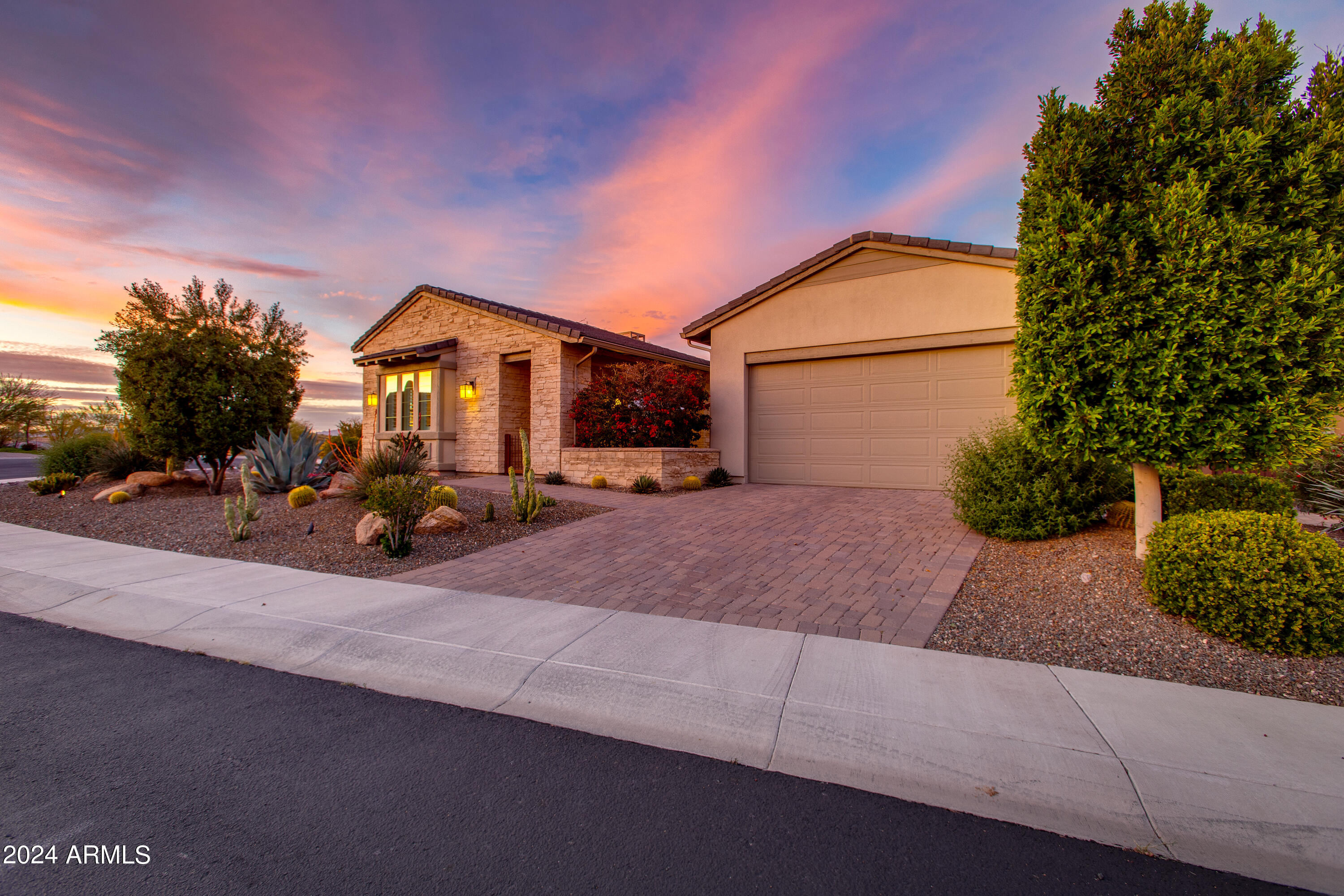 WICKENBURG RANCH - Residential