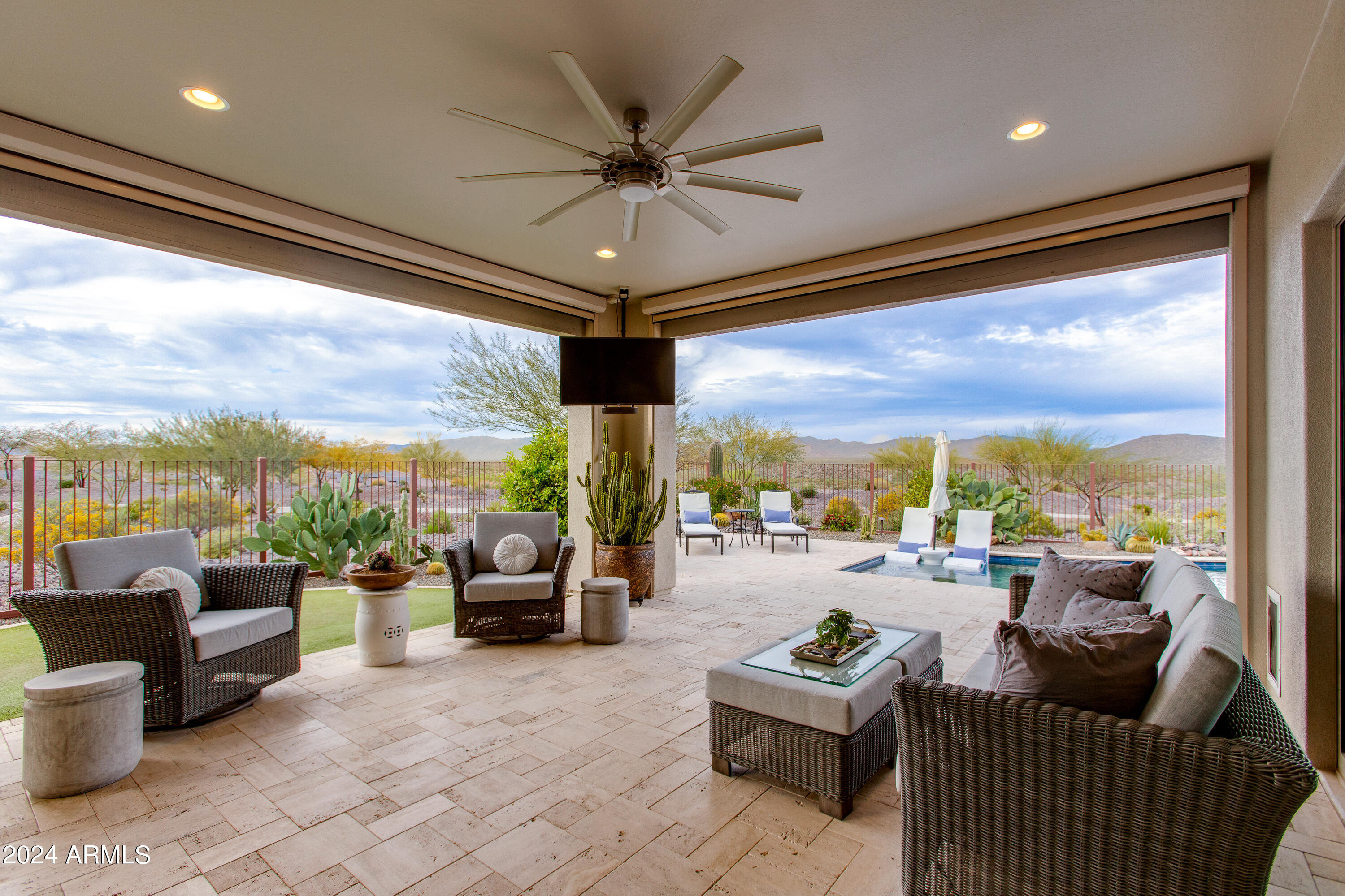 WICKENBURG RANCH - Residential