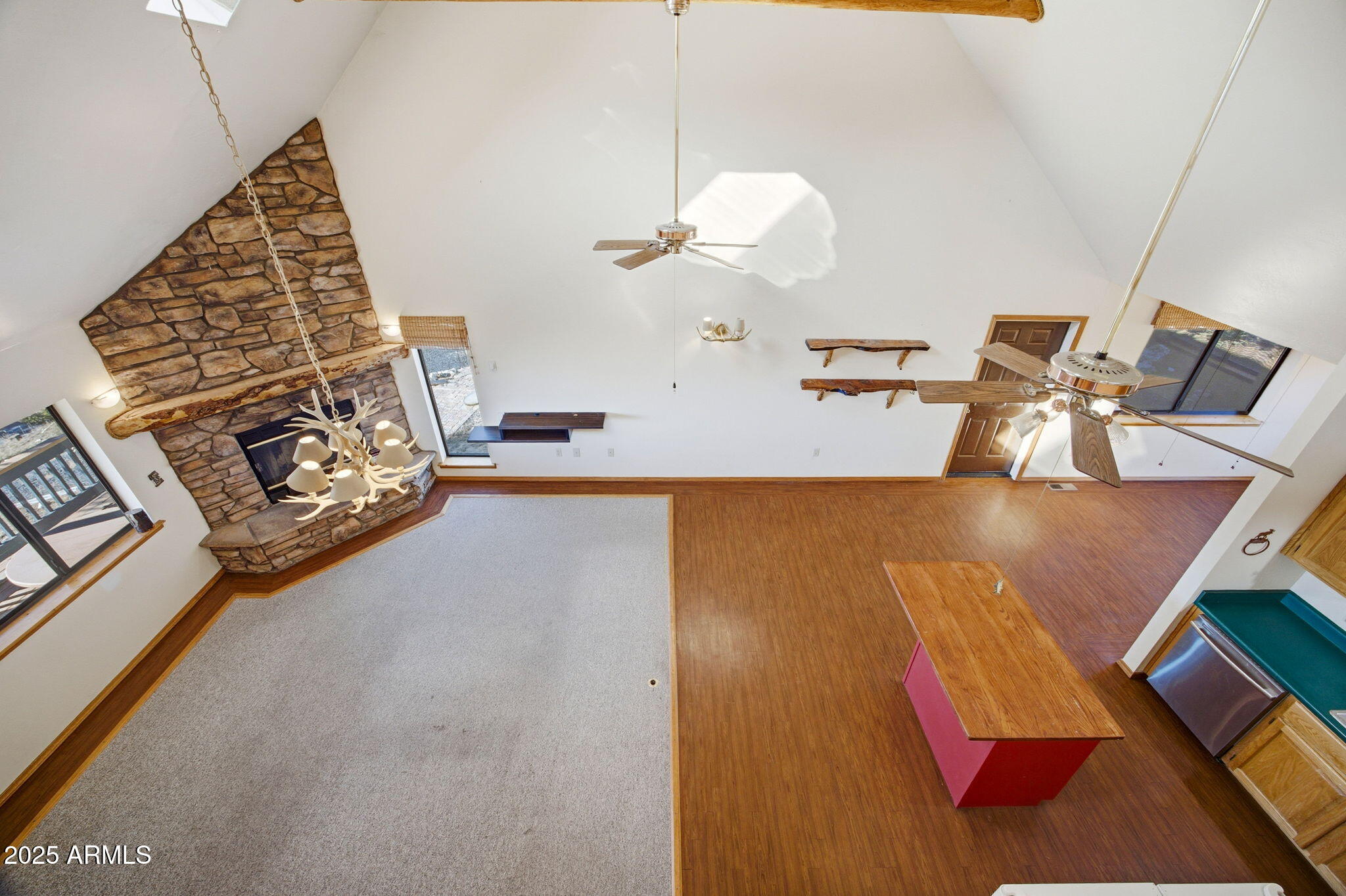 SUMMER PLACE - Residential
