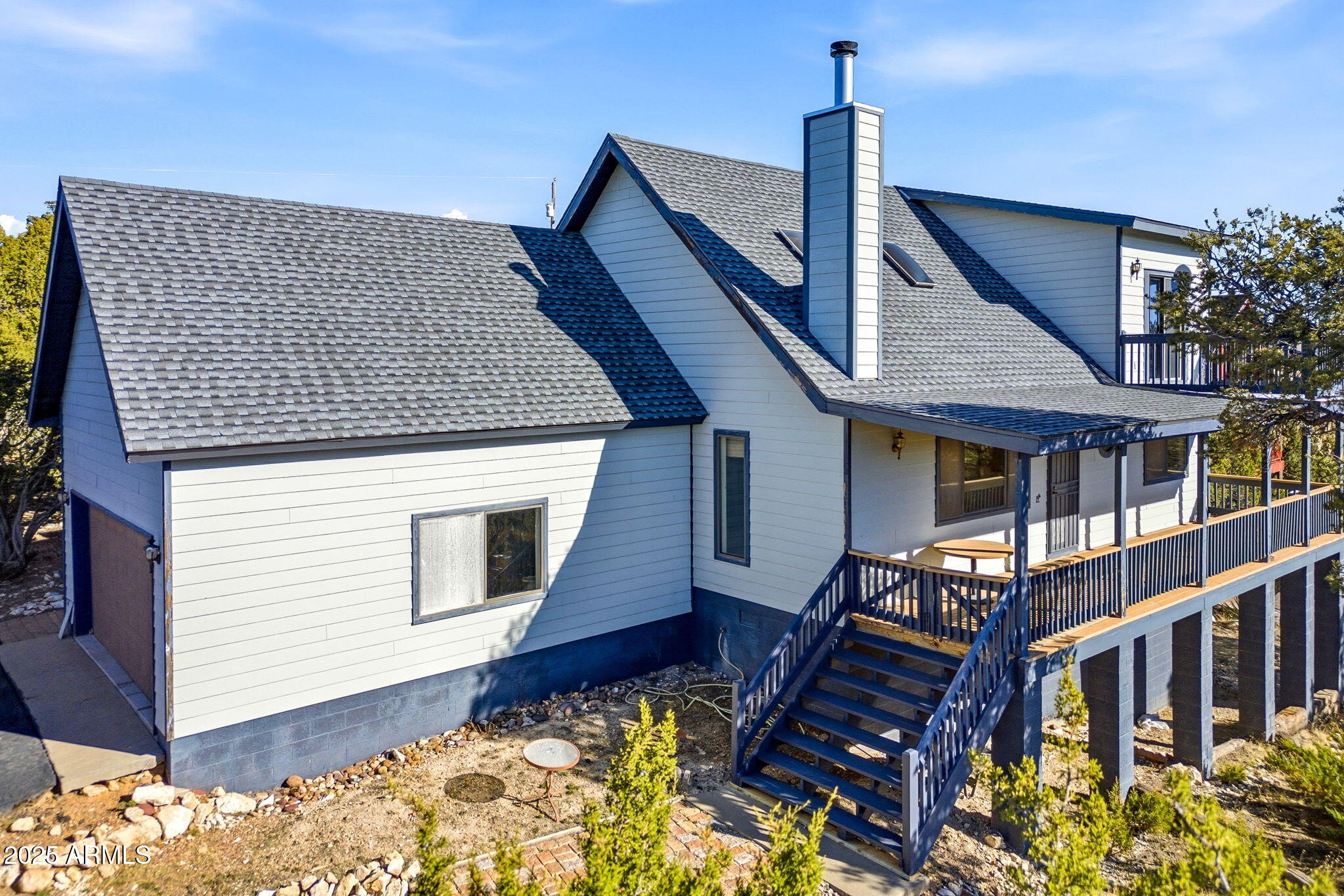 SUMMER PLACE - Residential