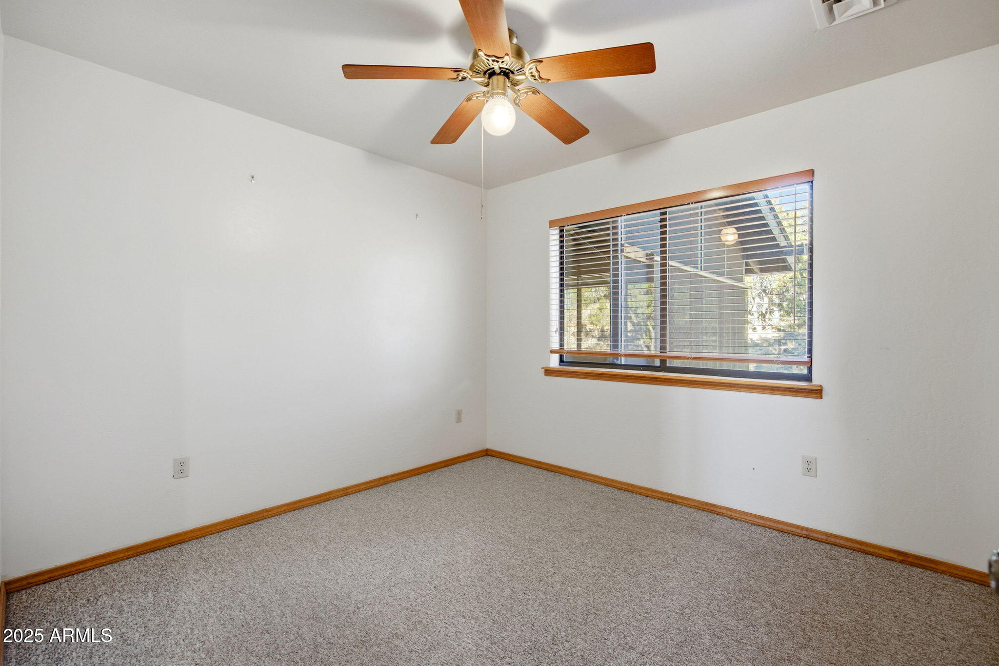 SUMMER PLACE - Residential
