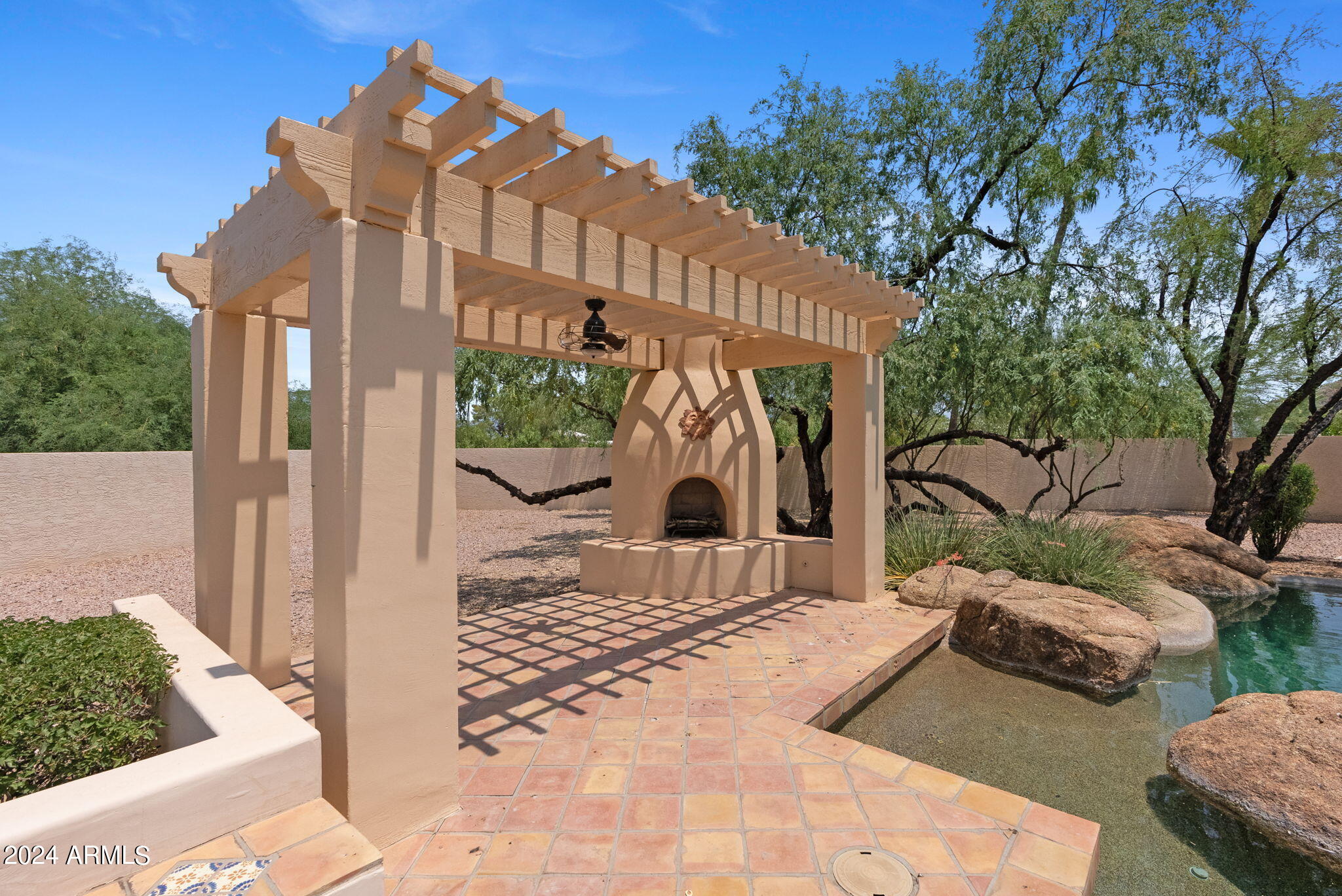 MOCKINGBIRD SQUARE - Residential