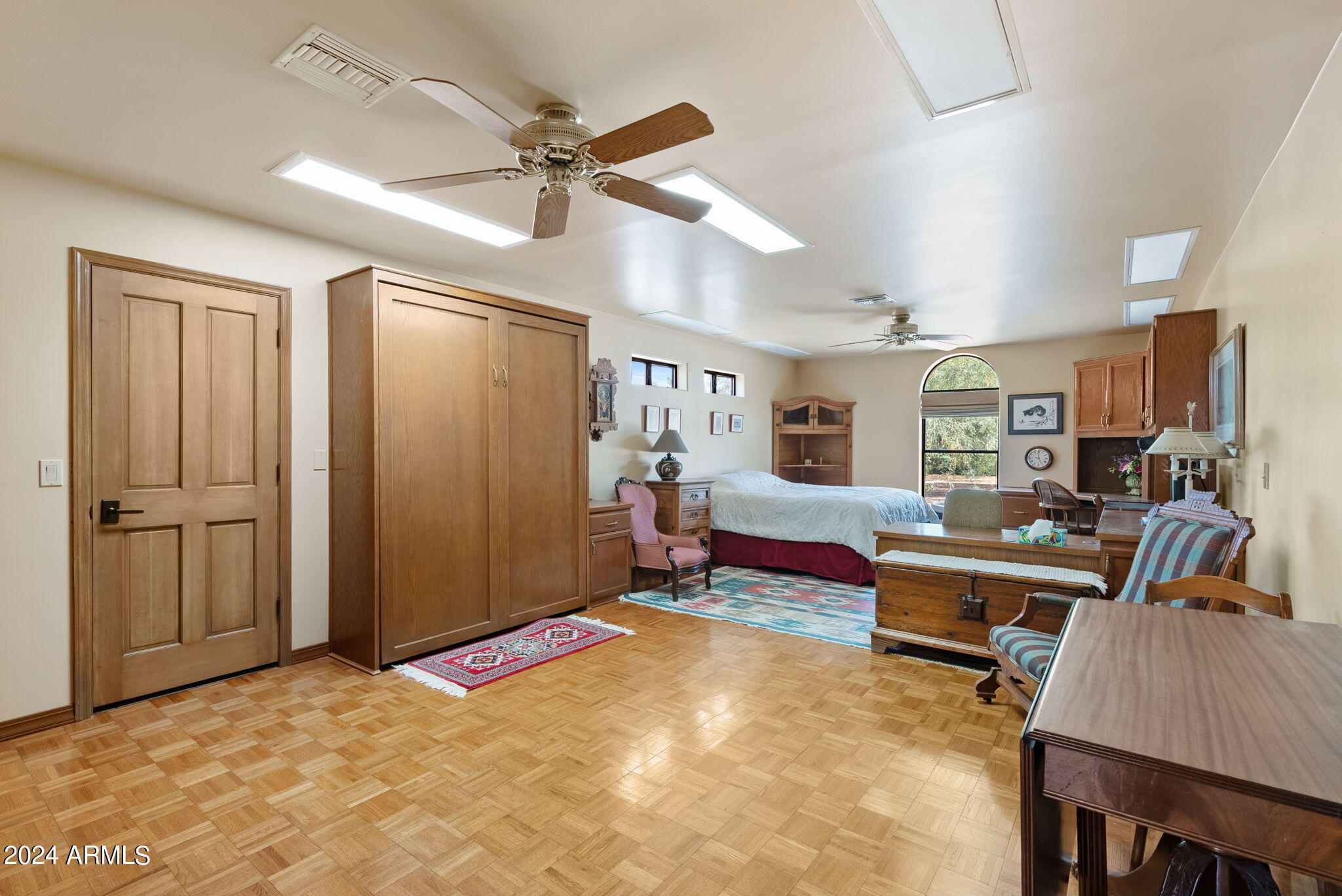 MOCKINGBIRD SQUARE - Residential