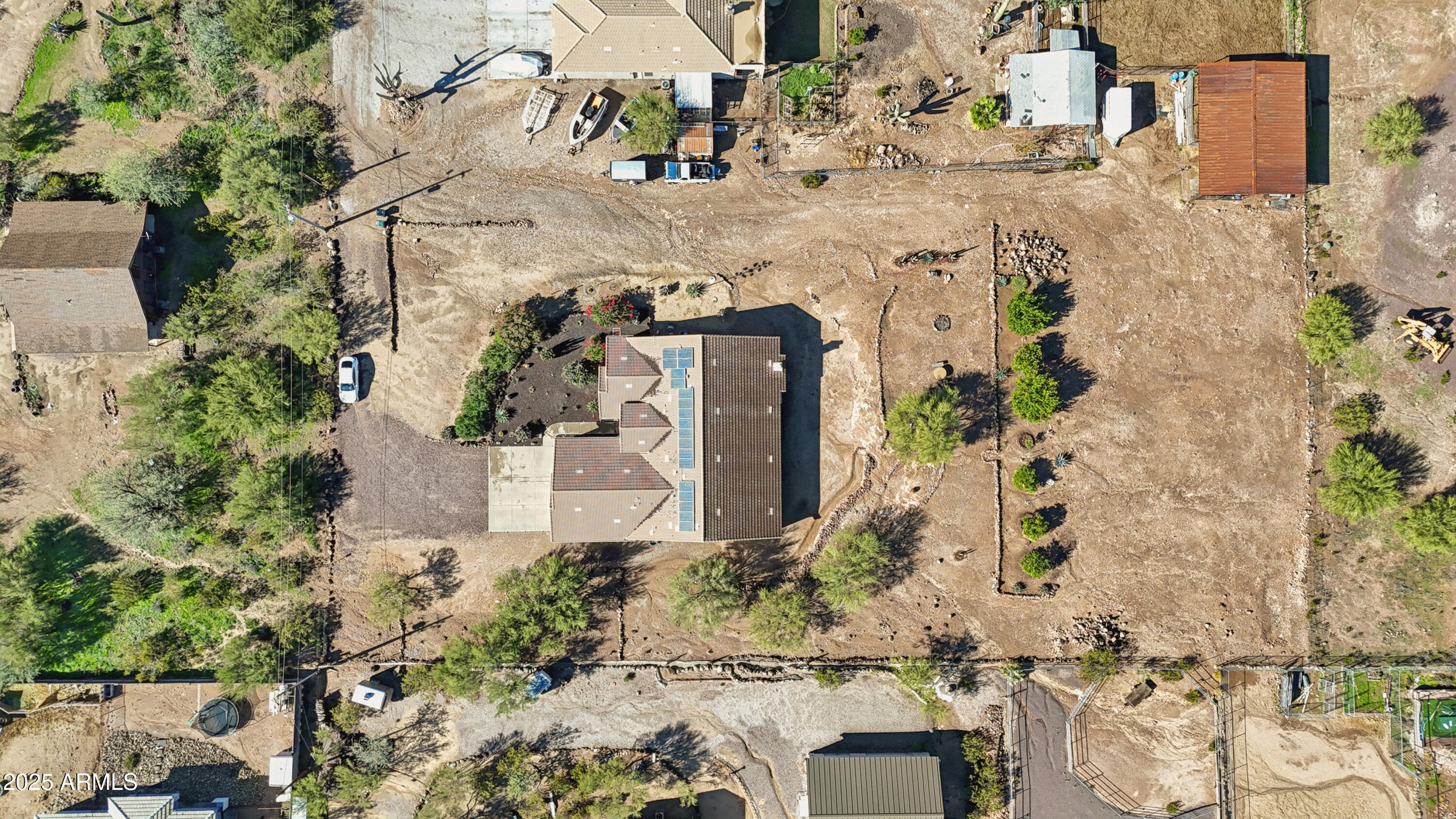CIRCLE MOUNTAIN AREA OF NEW RIVER - Residential