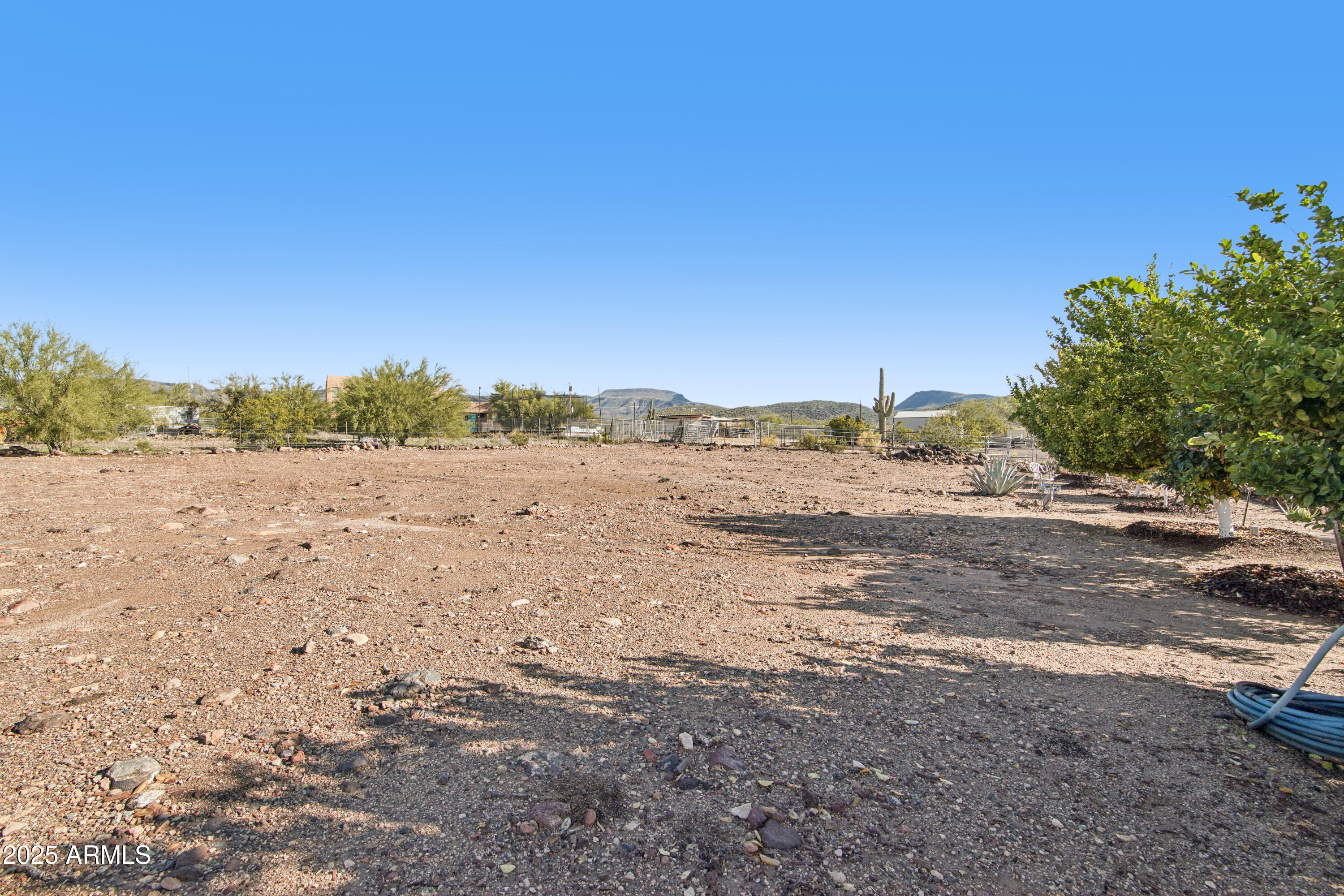 CIRCLE MOUNTAIN AREA OF NEW RIVER - Residential