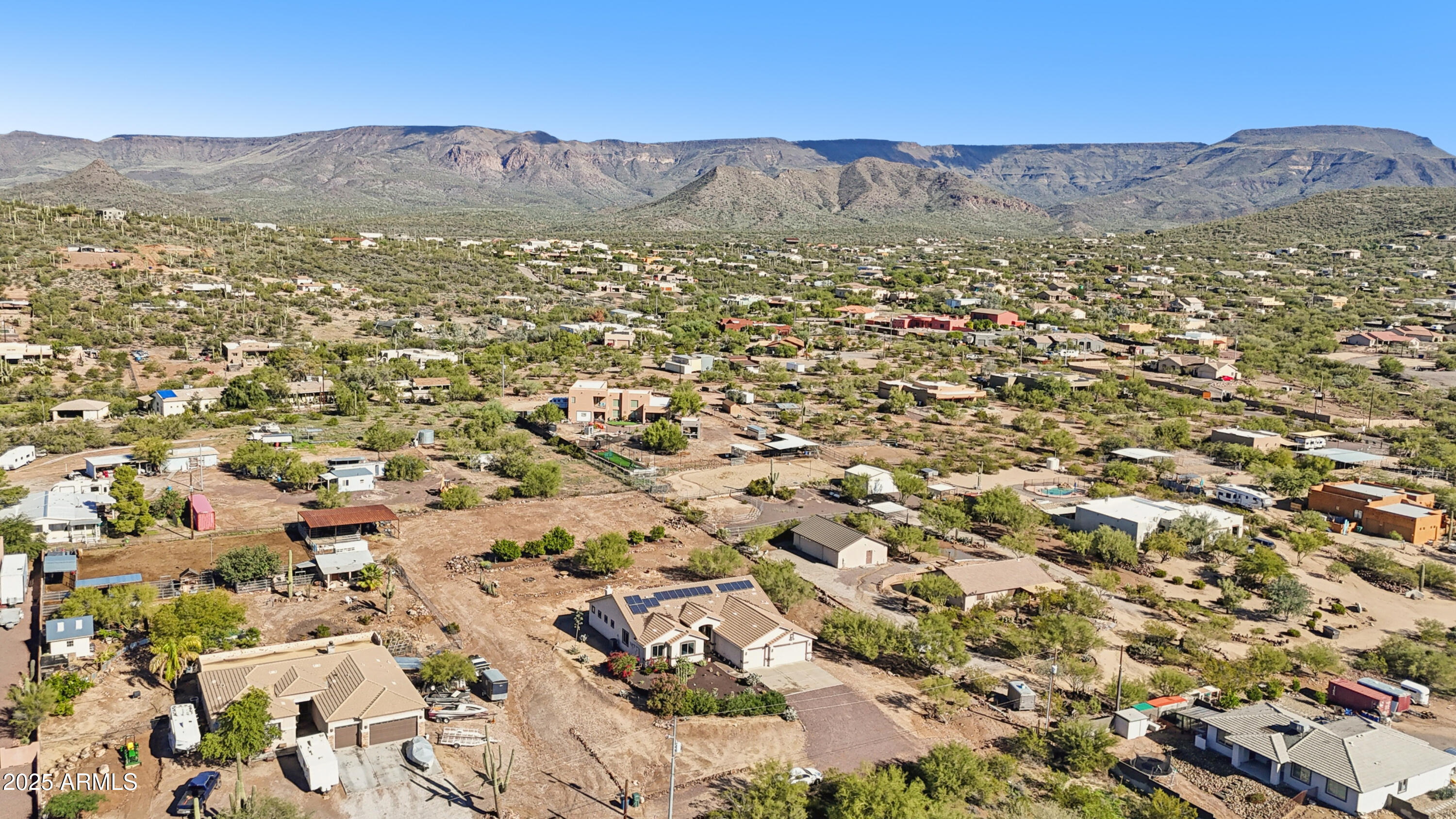 CIRCLE MOUNTAIN AREA OF NEW RIVER - Residential