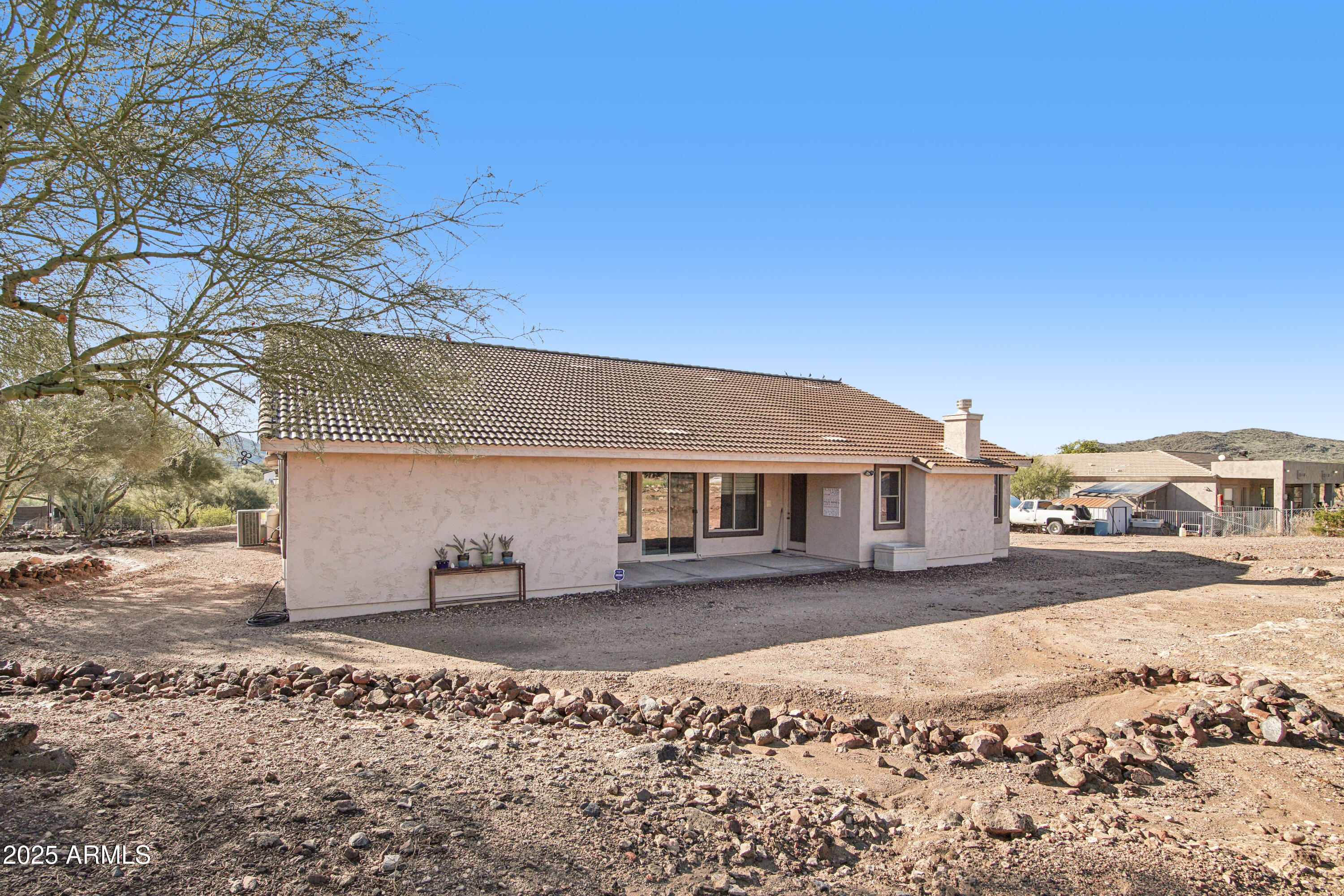 CIRCLE MOUNTAIN AREA OF NEW RIVER - Residential