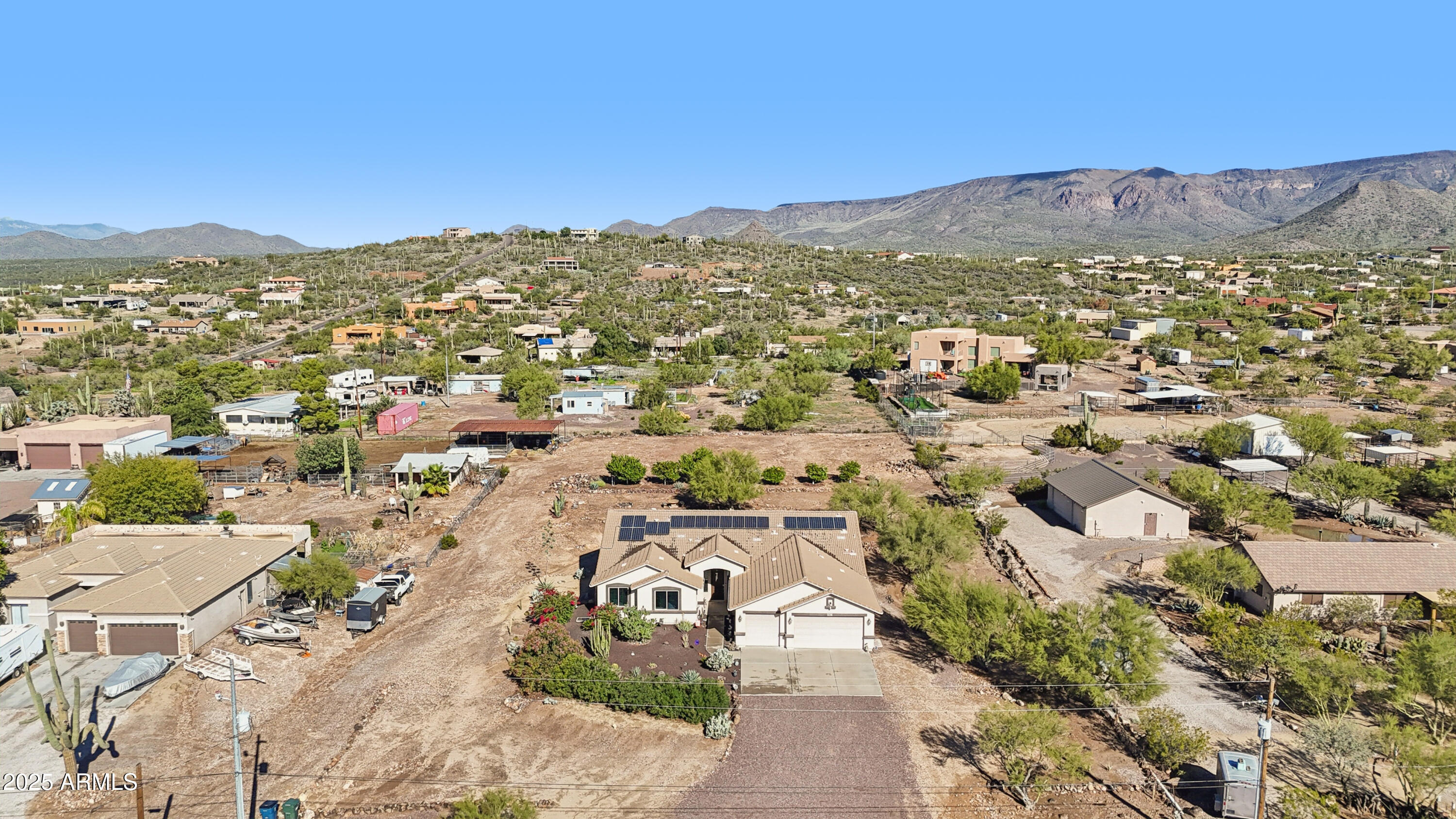 CIRCLE MOUNTAIN AREA OF NEW RIVER - Residential