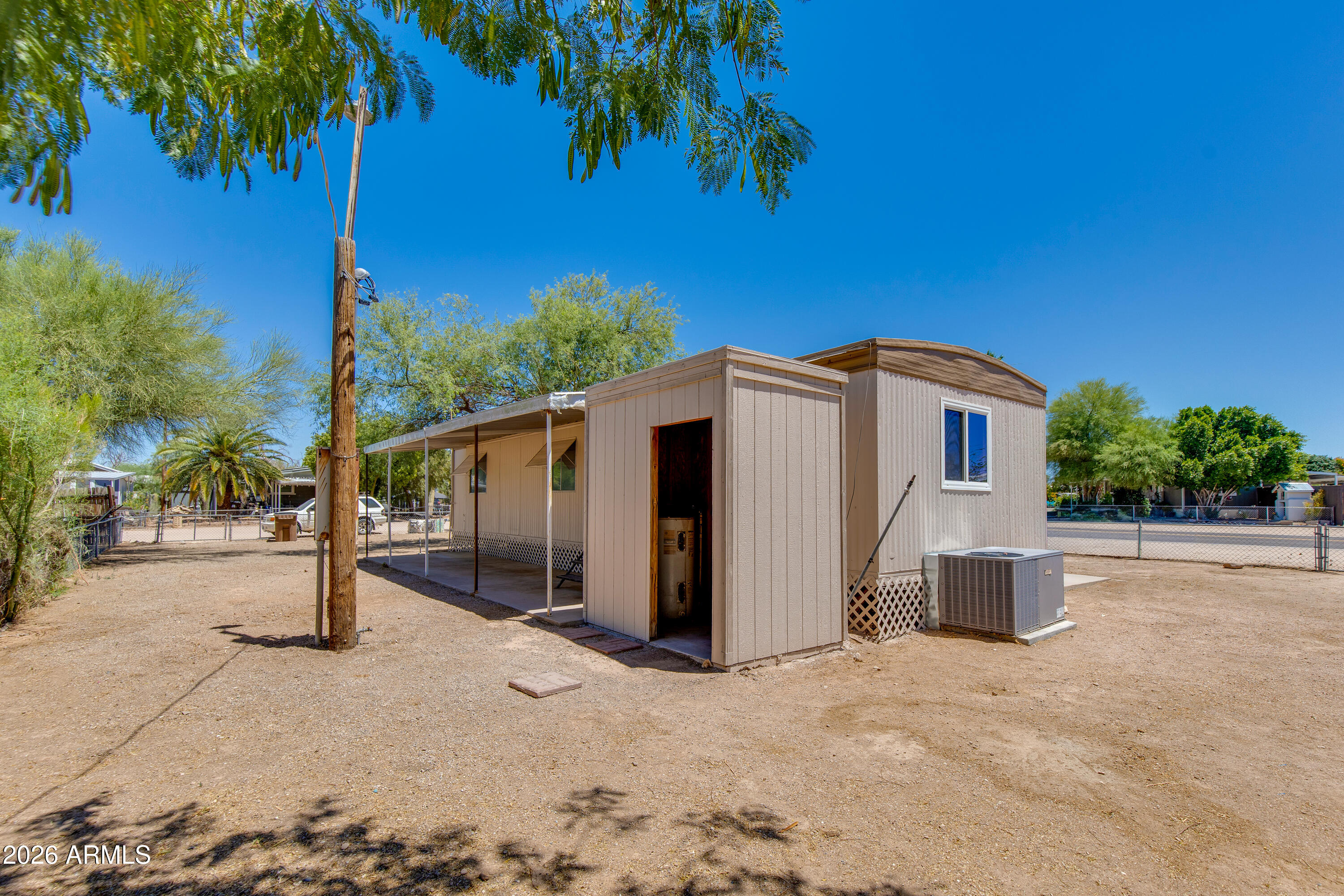 HAPPY TRAILS - Residential