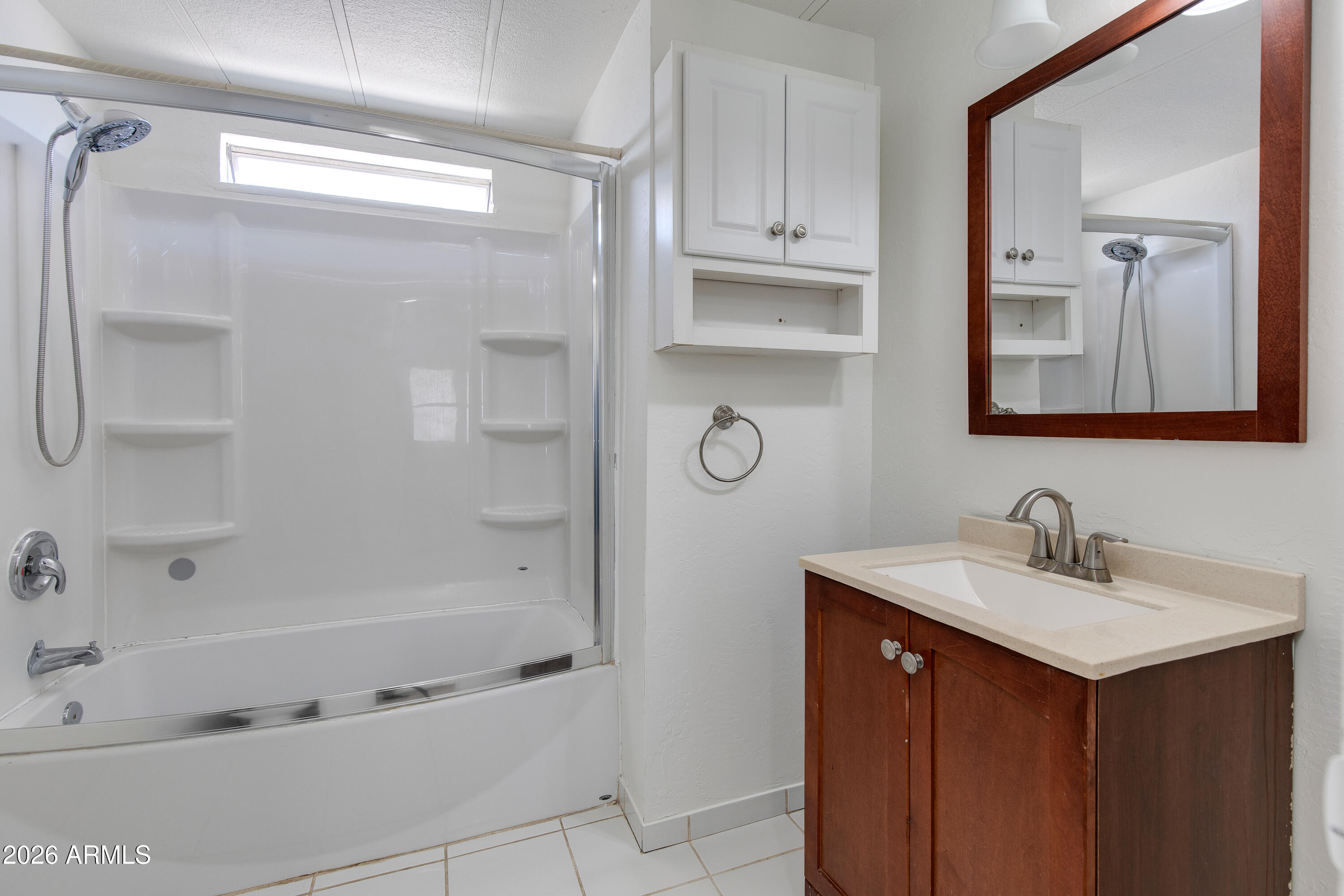 HAPPY TRAILS - Residential