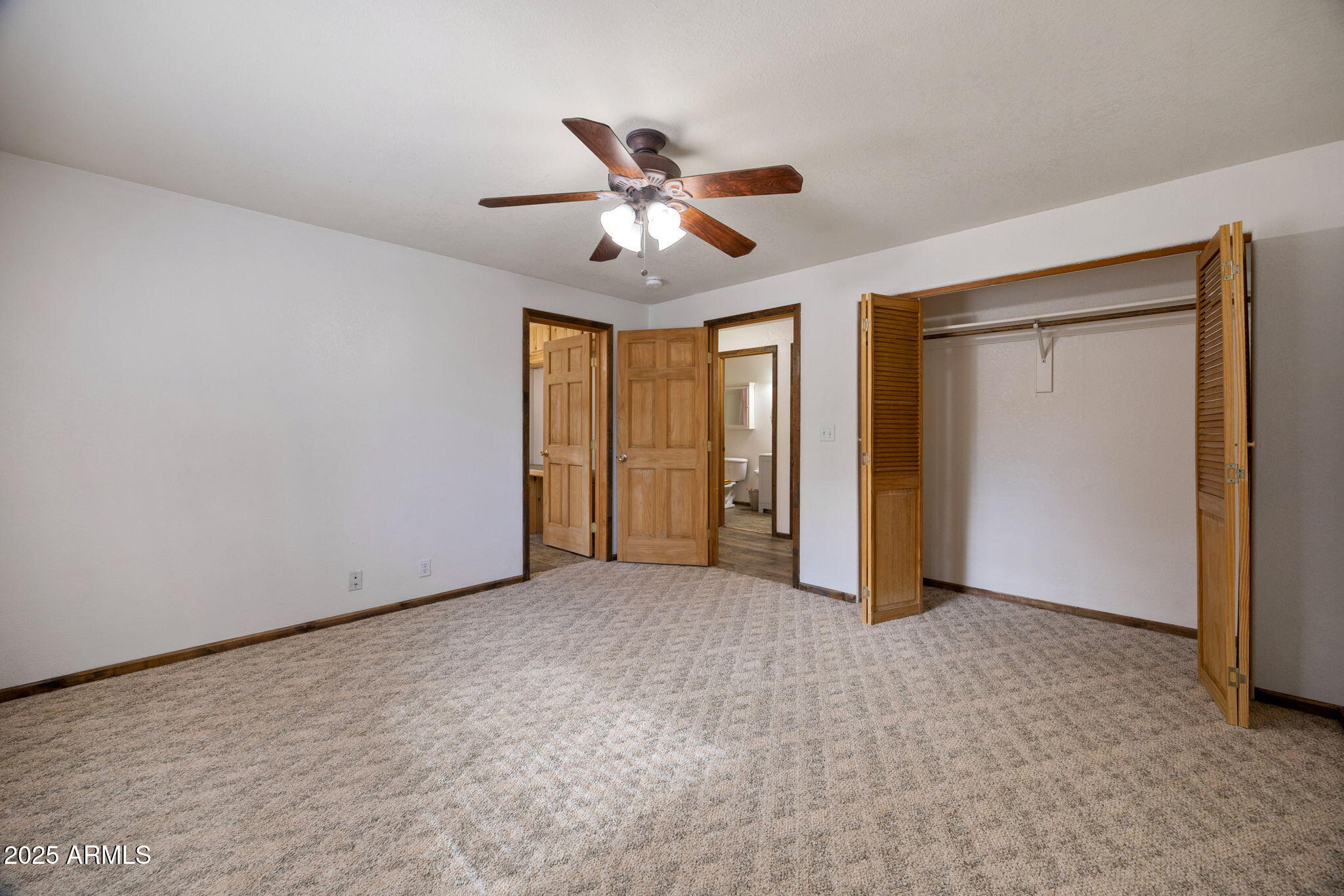 BUCKSKIN MOBILE HOMESITES - Residential