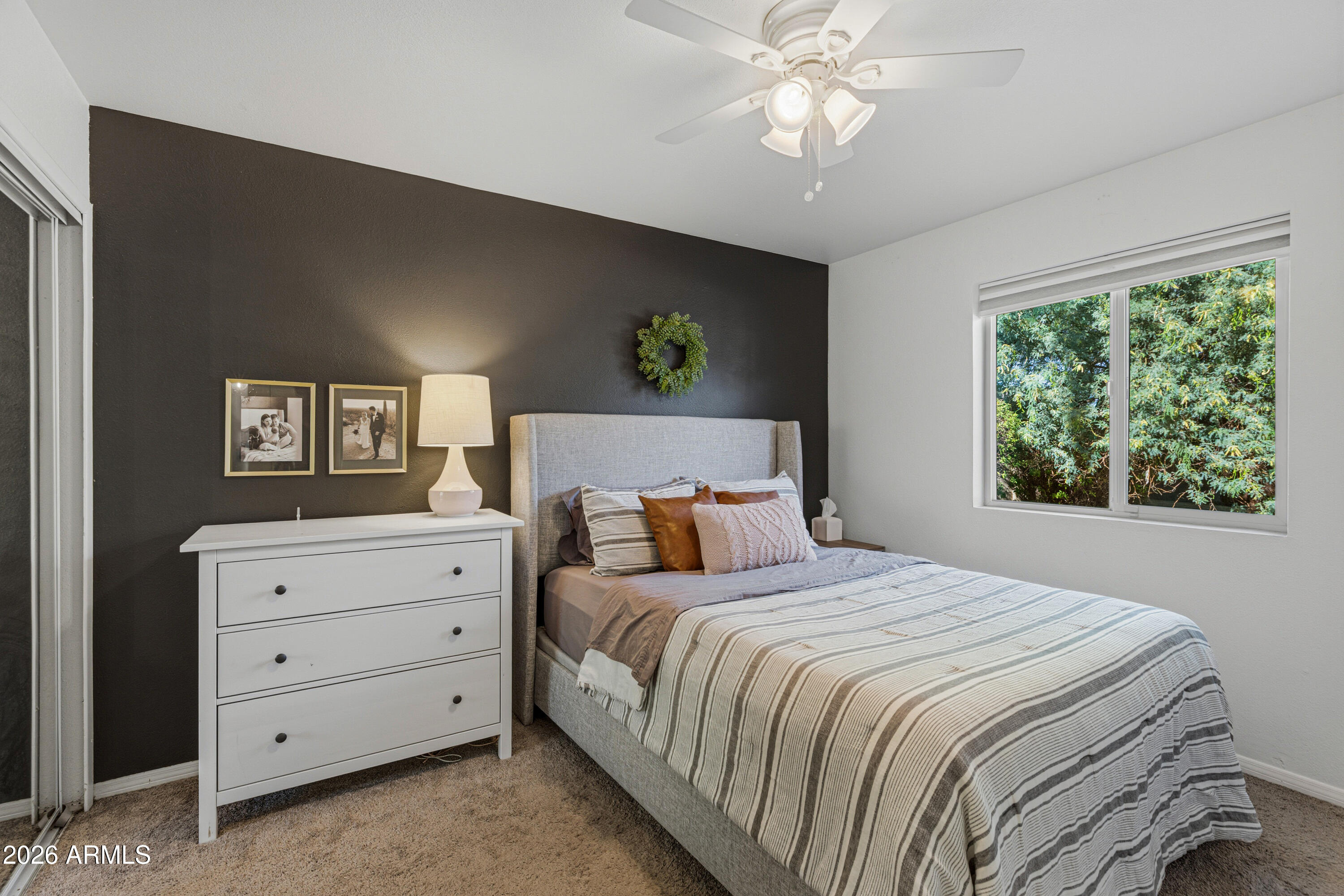 PARADISE VALLEY MANOR 3-B - Residential