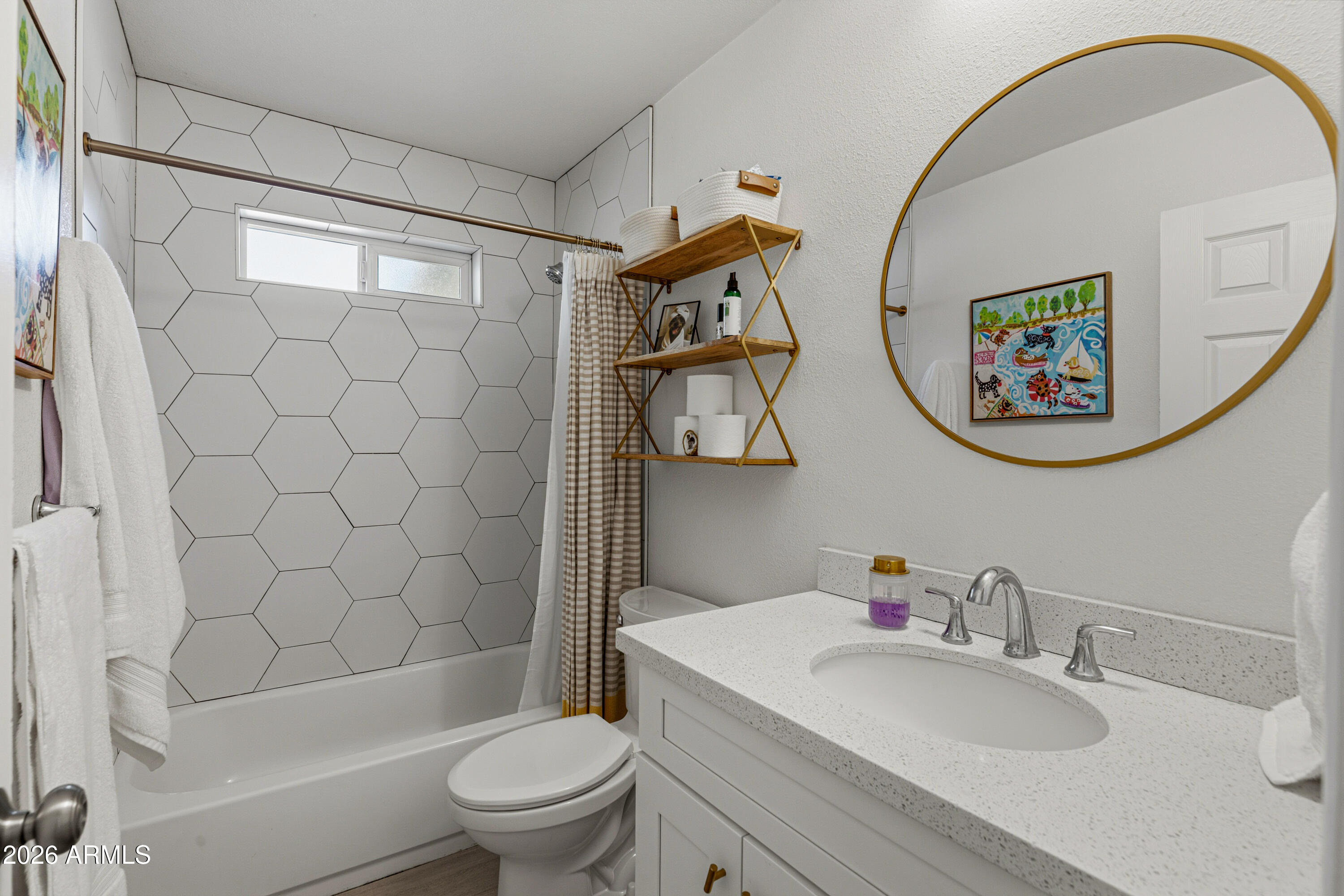 PARADISE VALLEY MANOR 3-B - Residential
